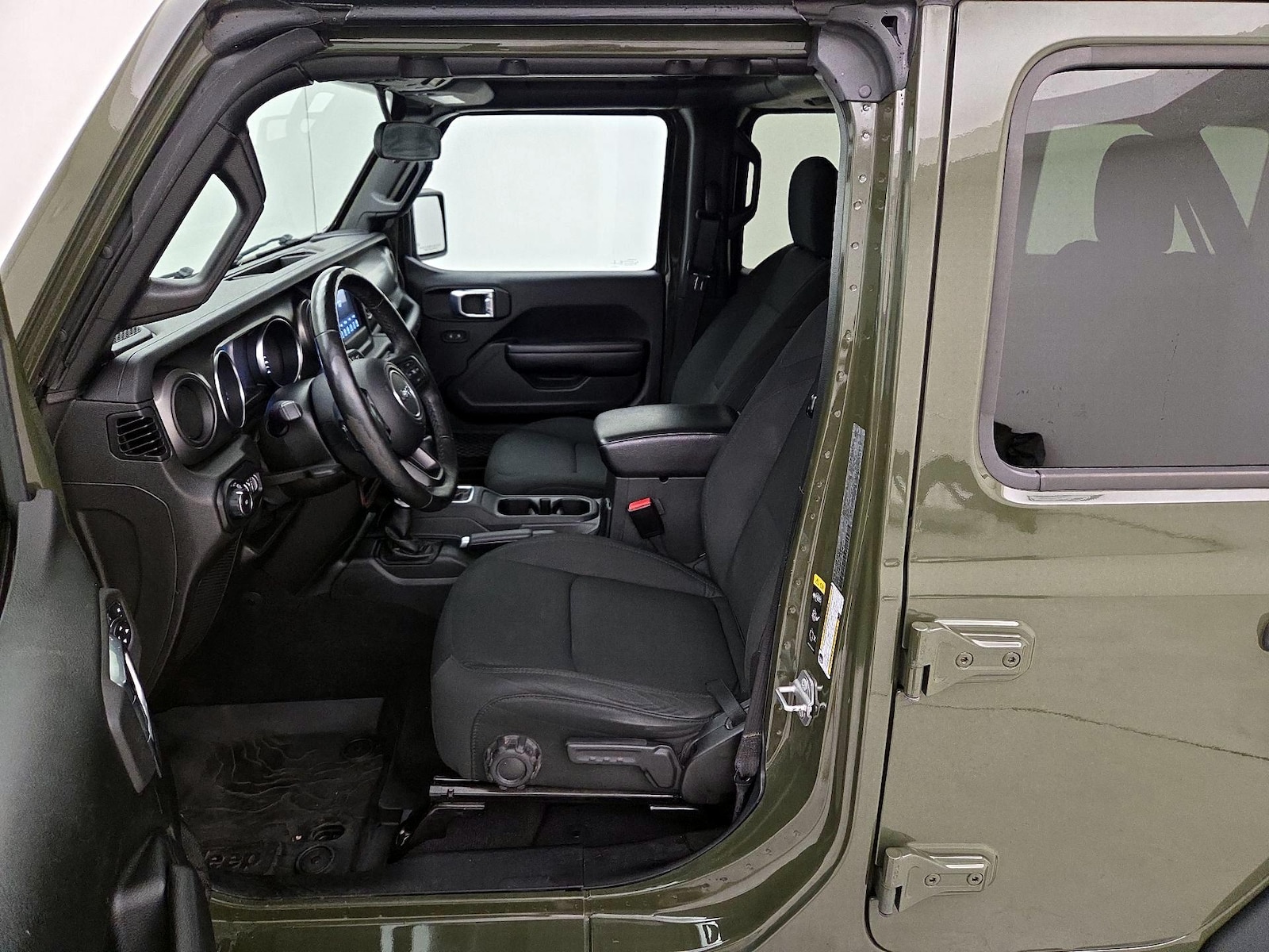 2021 Jeep Wrangler Unlimited Willys - Photo 12