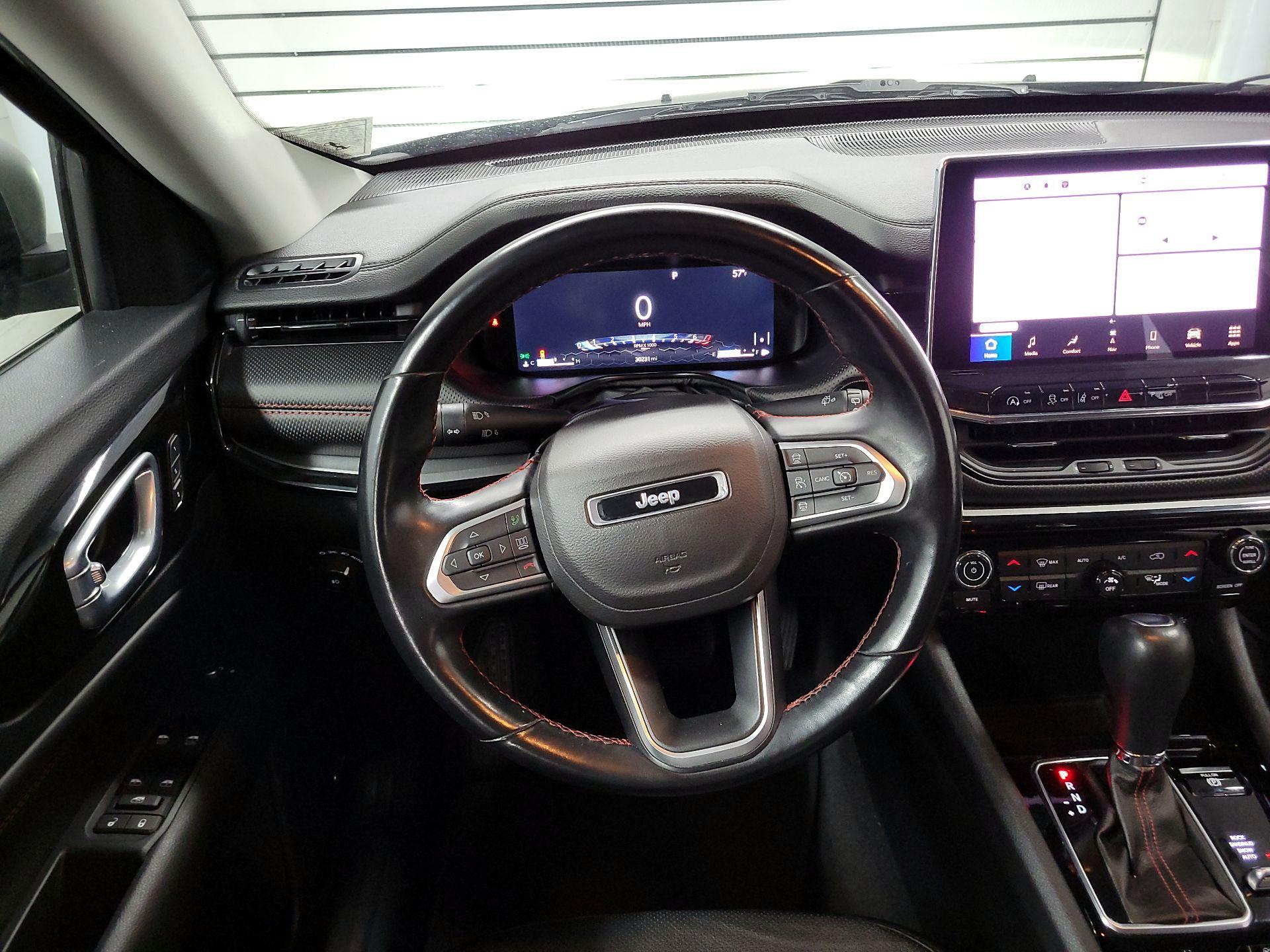 Thumbnail: 2022 Jeep Compass - 10