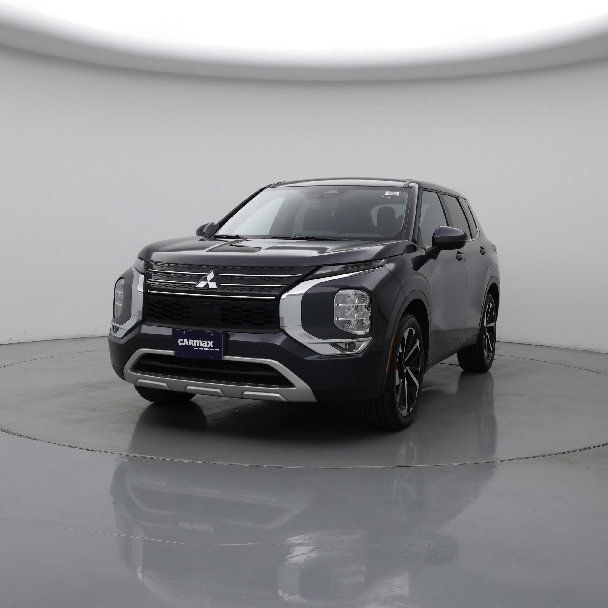 Thumbnail: 2024 Mitsubishi Outlander - 4