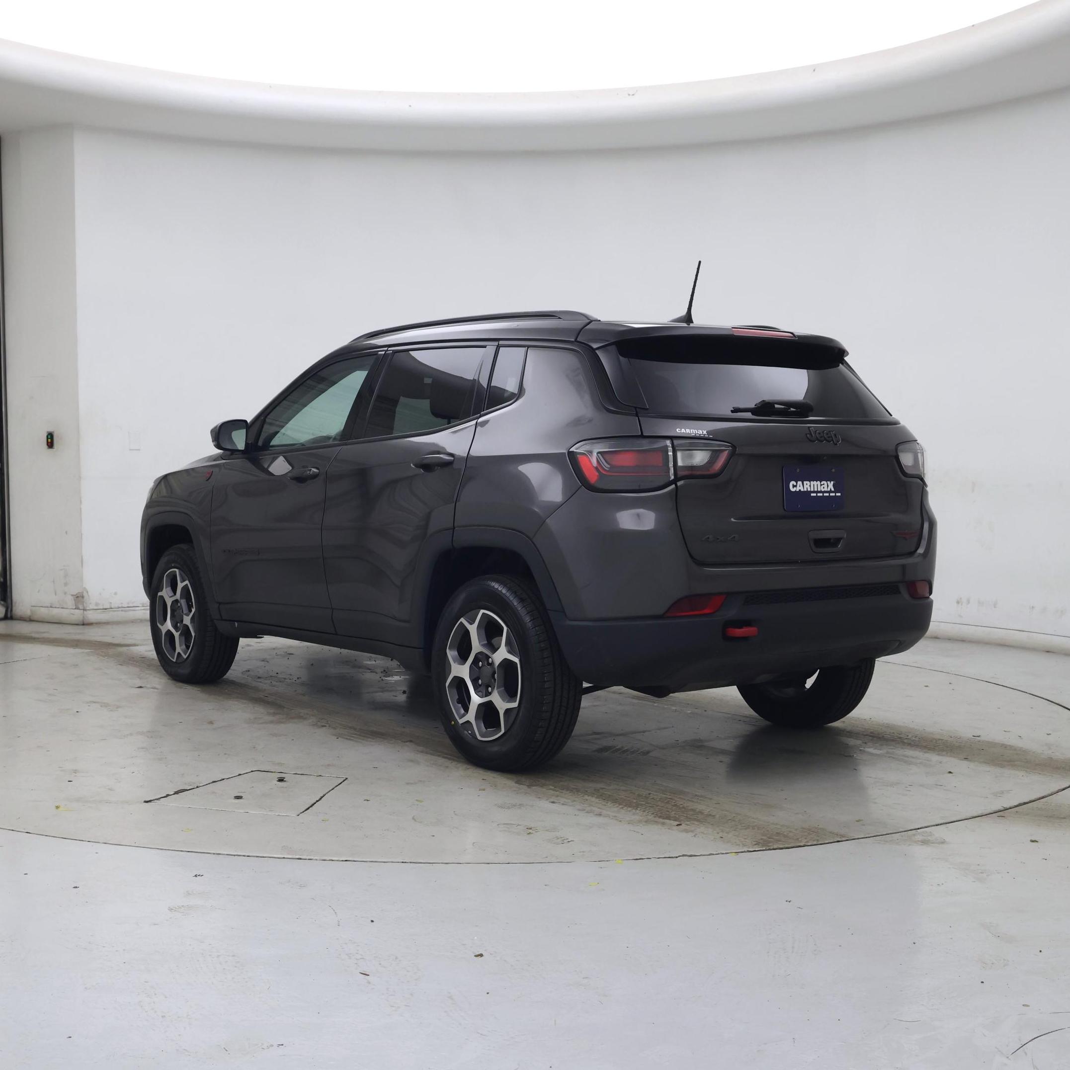 Thumbnail: 2022 Jeep Compass - 2
