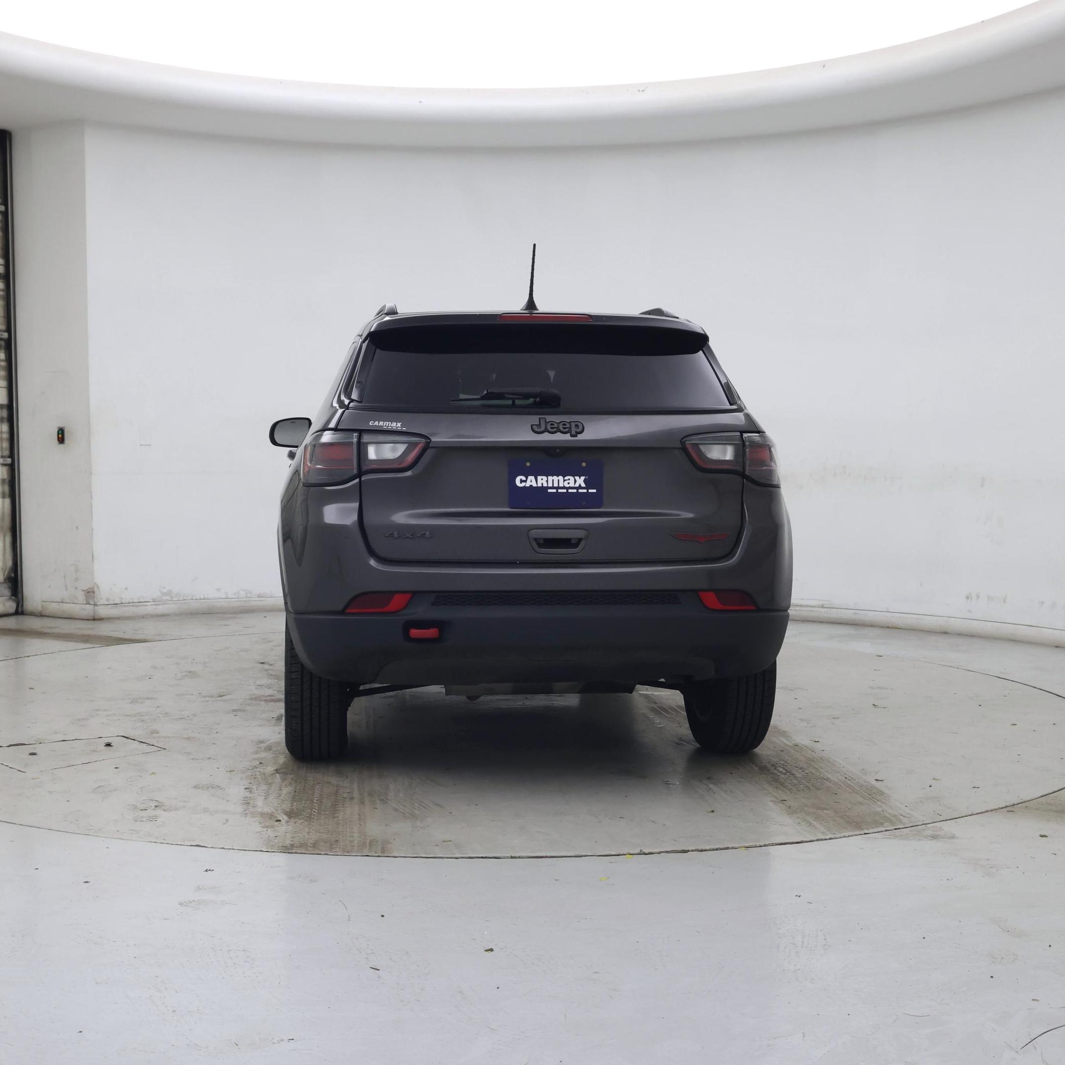 Thumbnail: 2022 Jeep Compass - 6