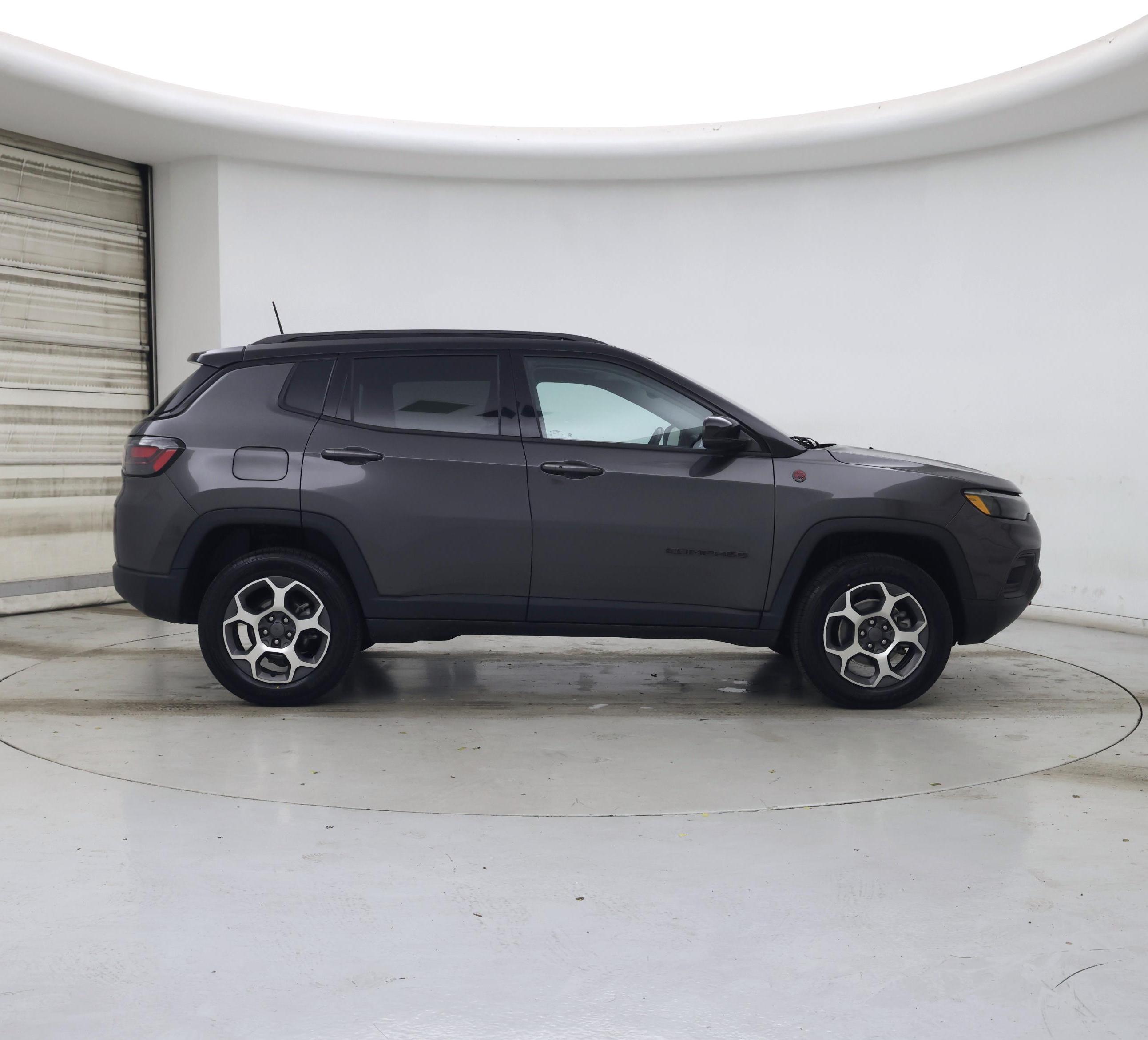 Thumbnail: 2022 Jeep Compass - 7
