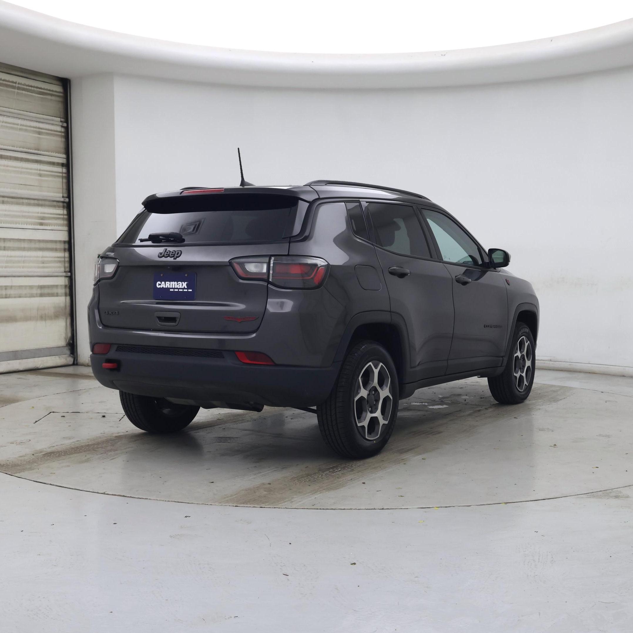 Thumbnail: 2022 Jeep Compass - 8