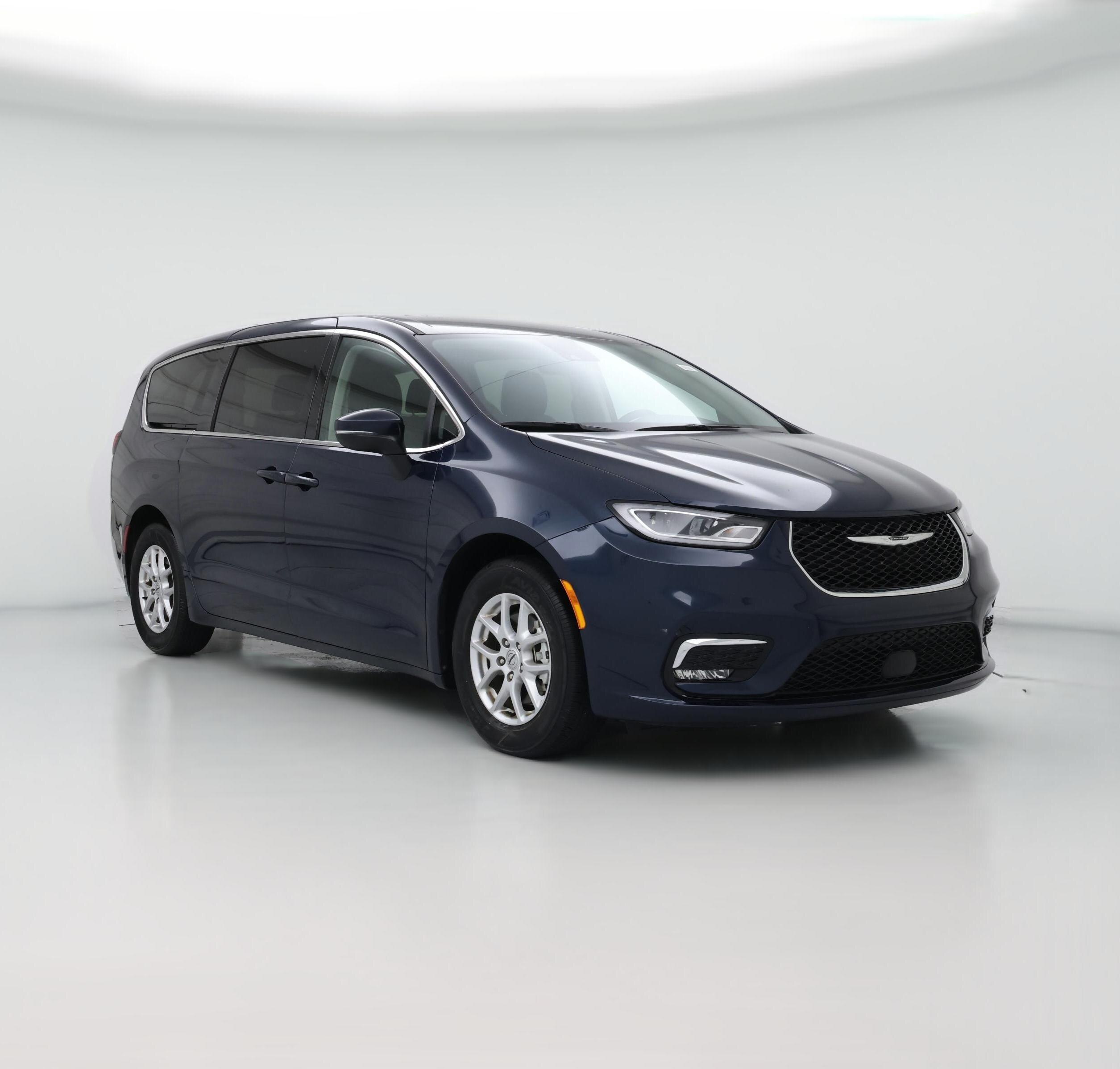 Thumbnail: 2023 Chrysler Pacifica - 1