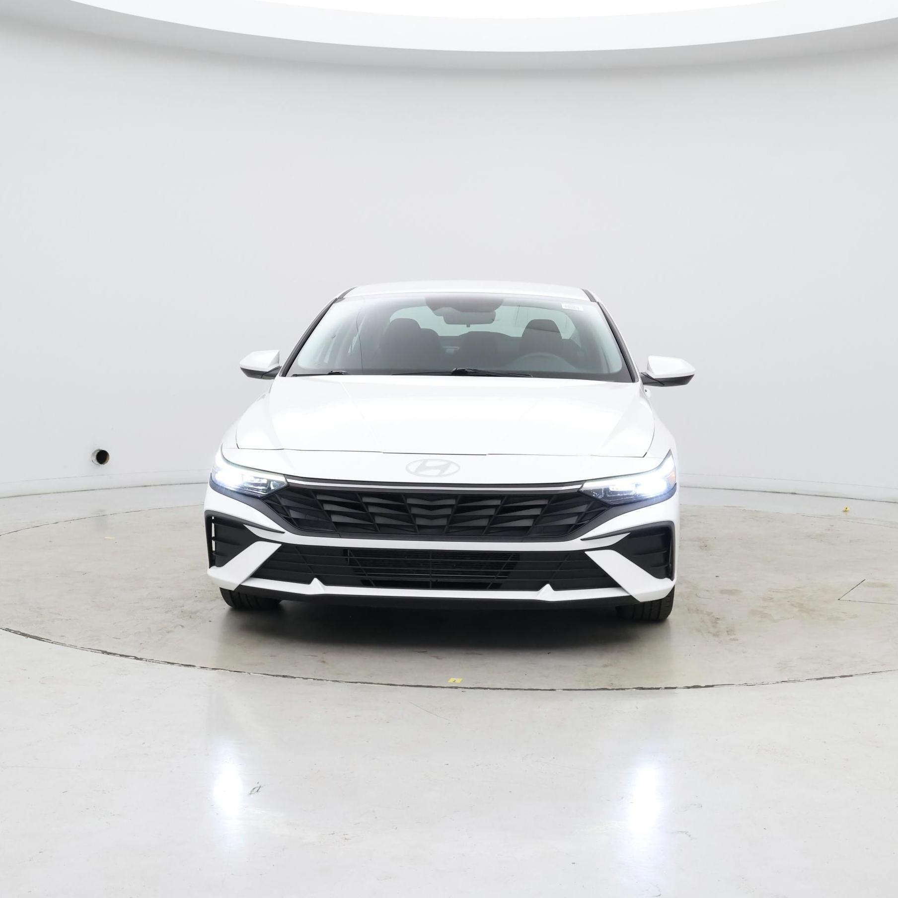 Thumbnail: 2024 Hyundai Elantra - 5