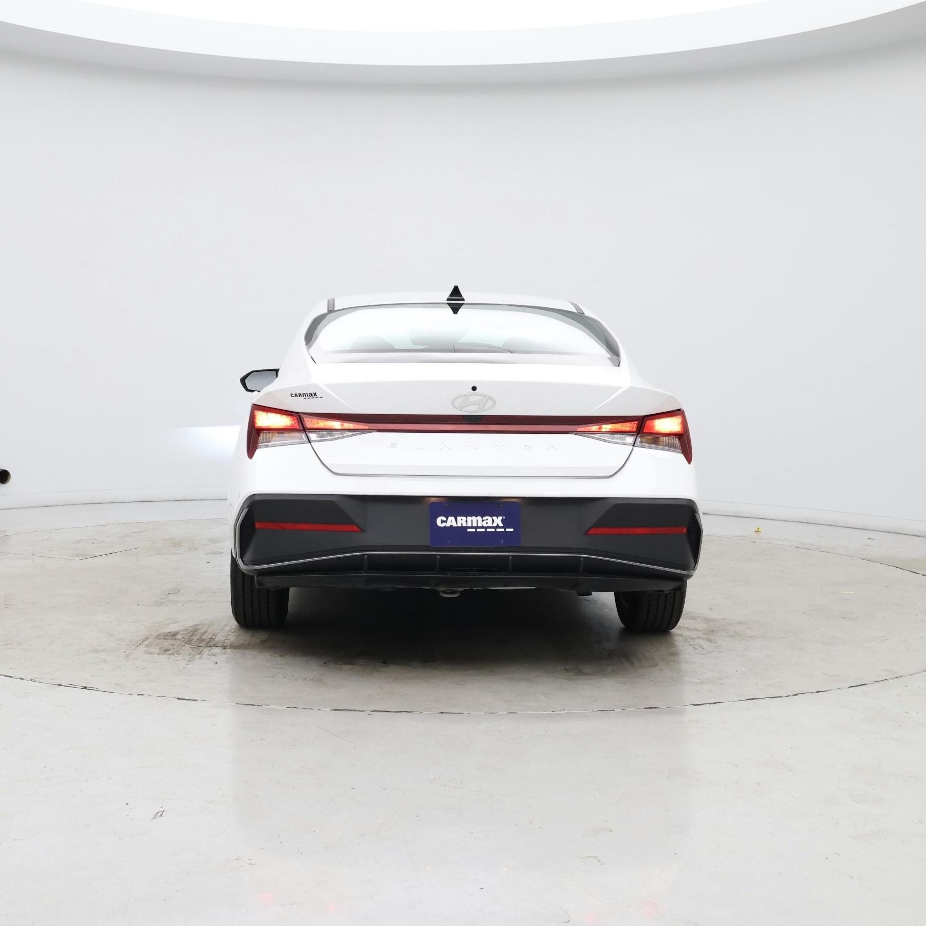 Thumbnail: 2024 Hyundai Elantra - 6