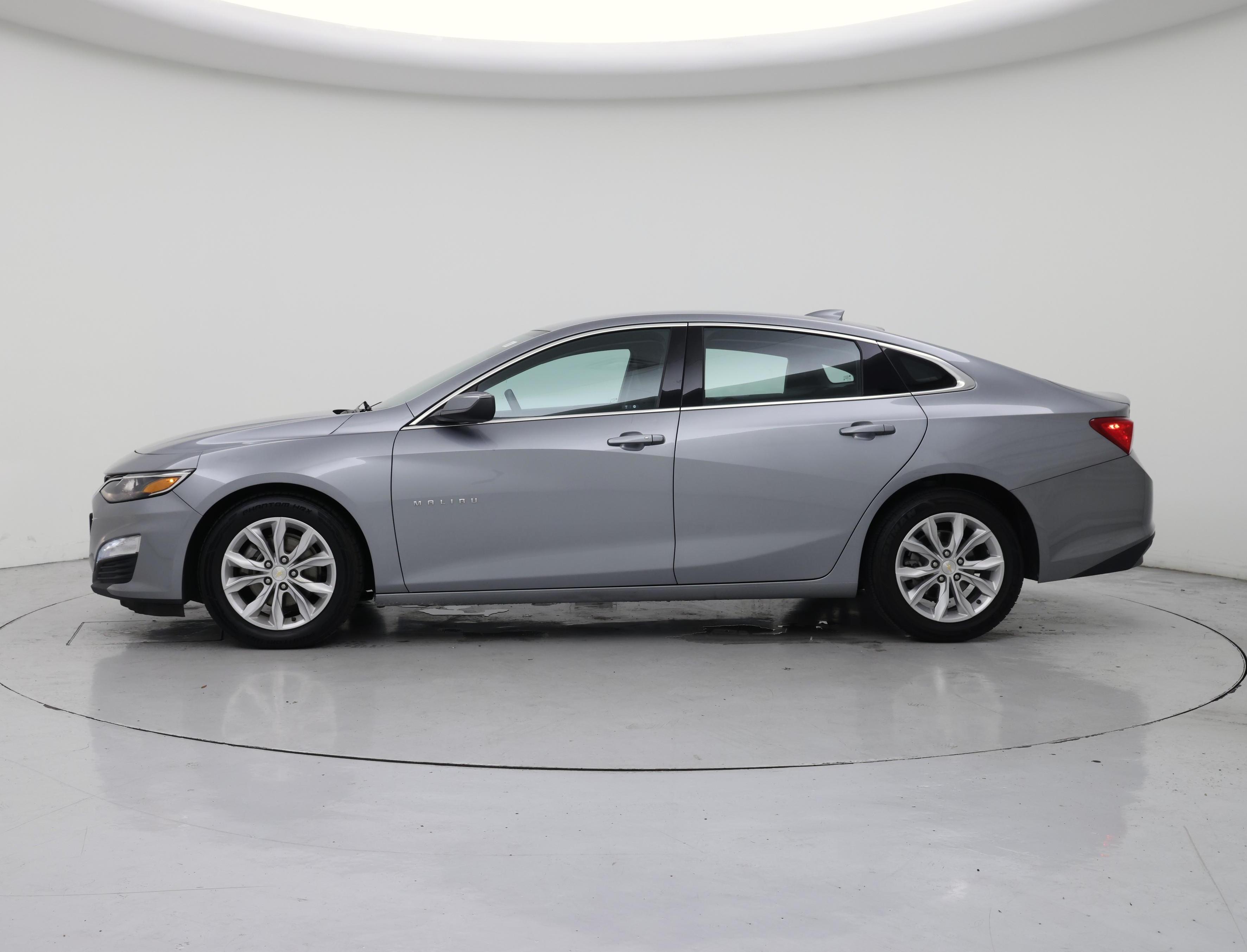 Thumbnail: 2023 Chevrolet Malibu - 3