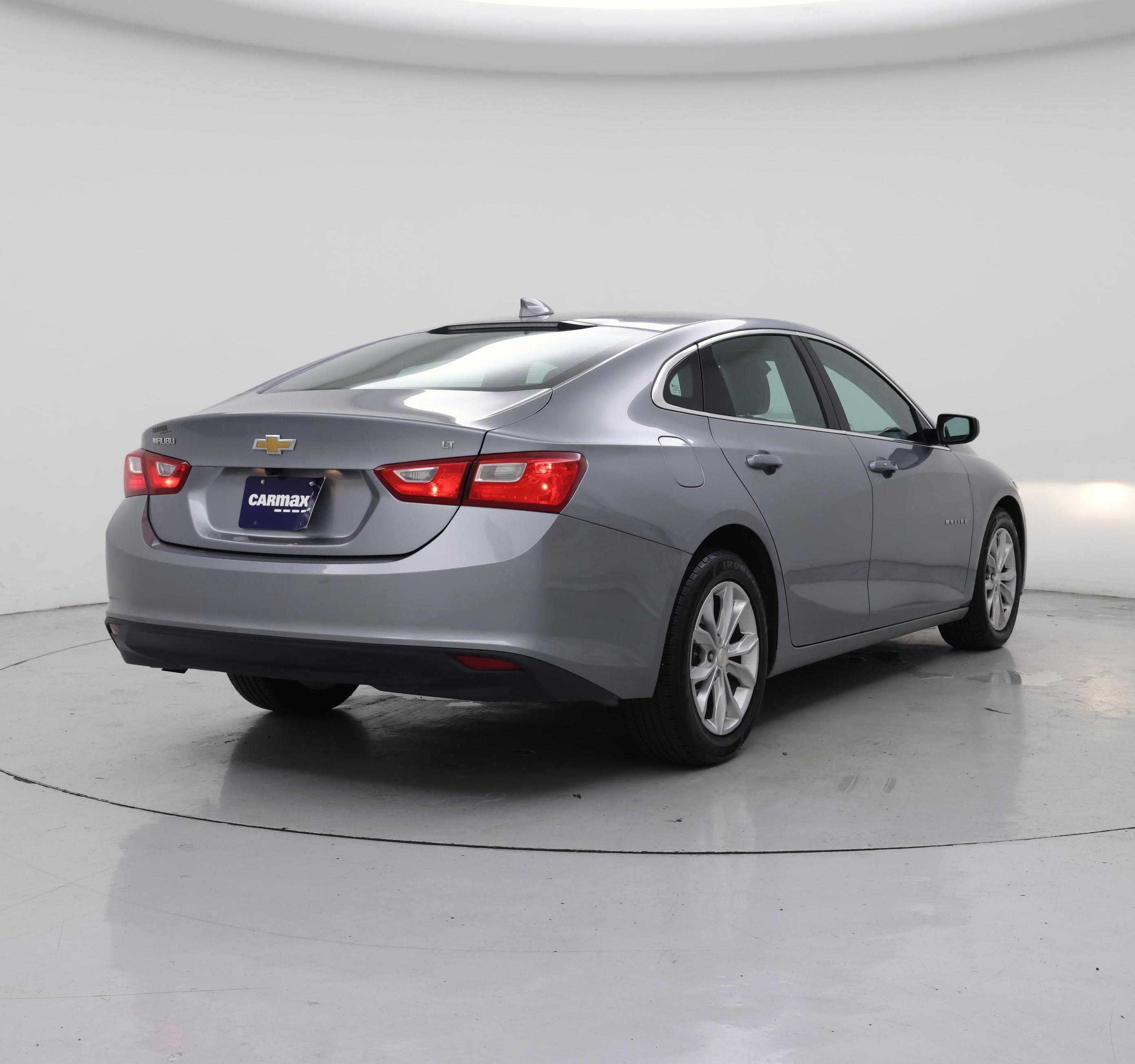 Thumbnail: 2023 Chevrolet Malibu - 8