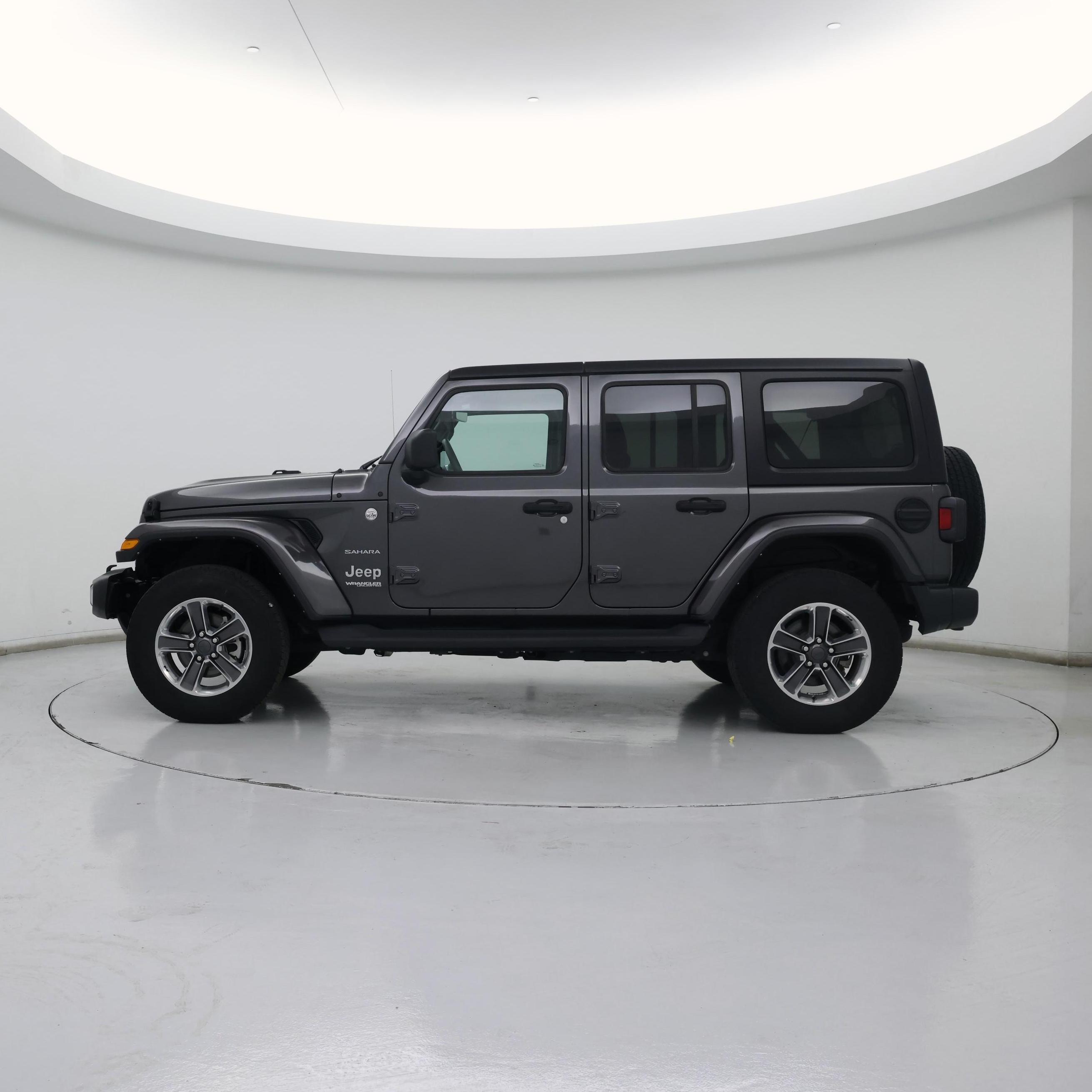 Thumbnail: 2022 Jeep Wrangler - 3