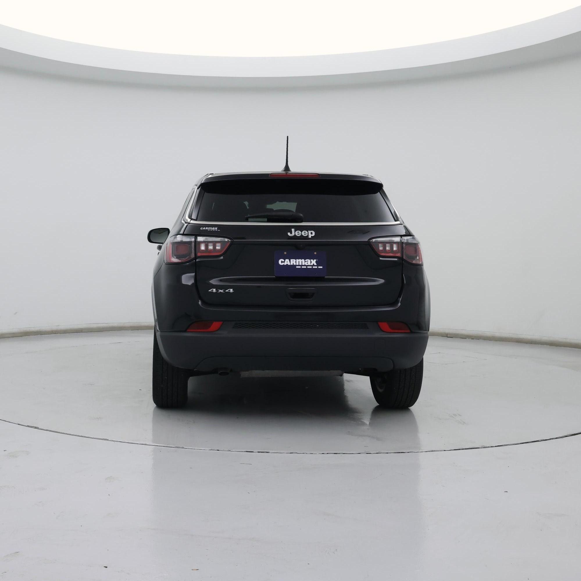Thumbnail: 2023 Jeep Compass - 6