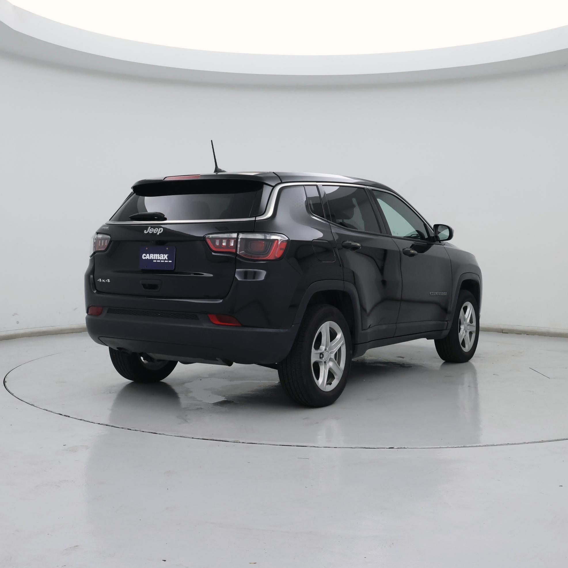 Thumbnail: 2023 Jeep Compass - 8