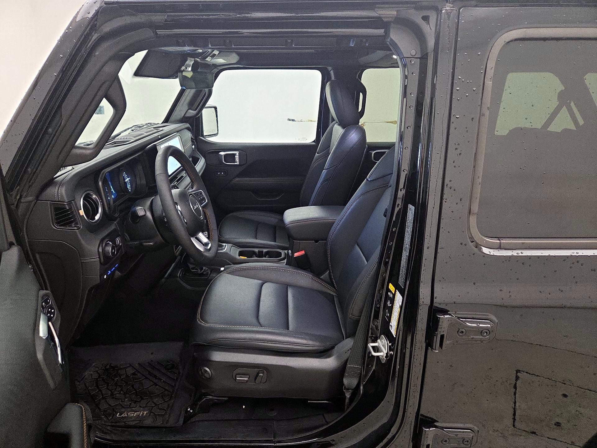 Thumbnail: 2024 Jeep Wrangler - 11
