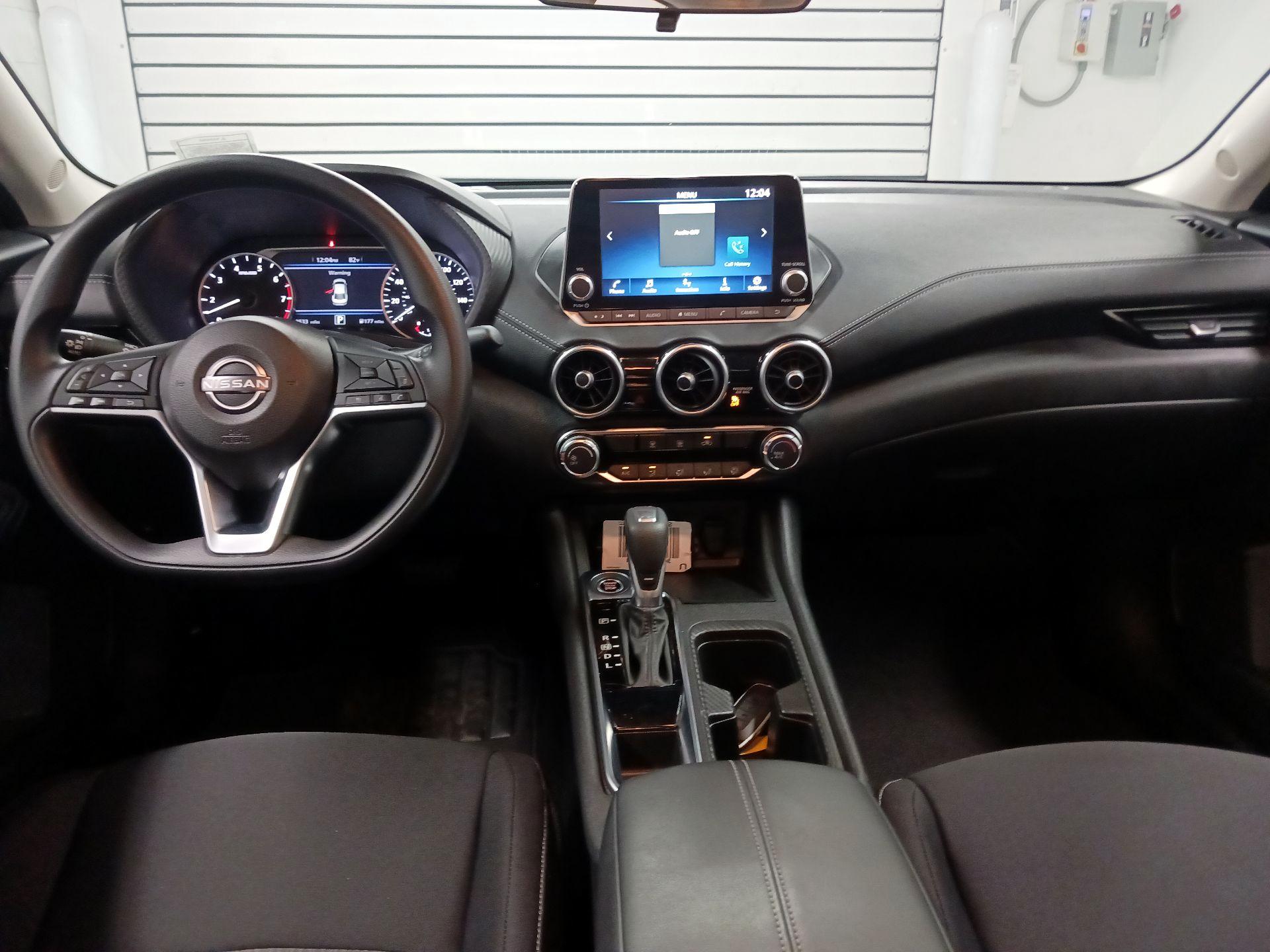 Thumbnail: 2025 Nissan Sentra - 9