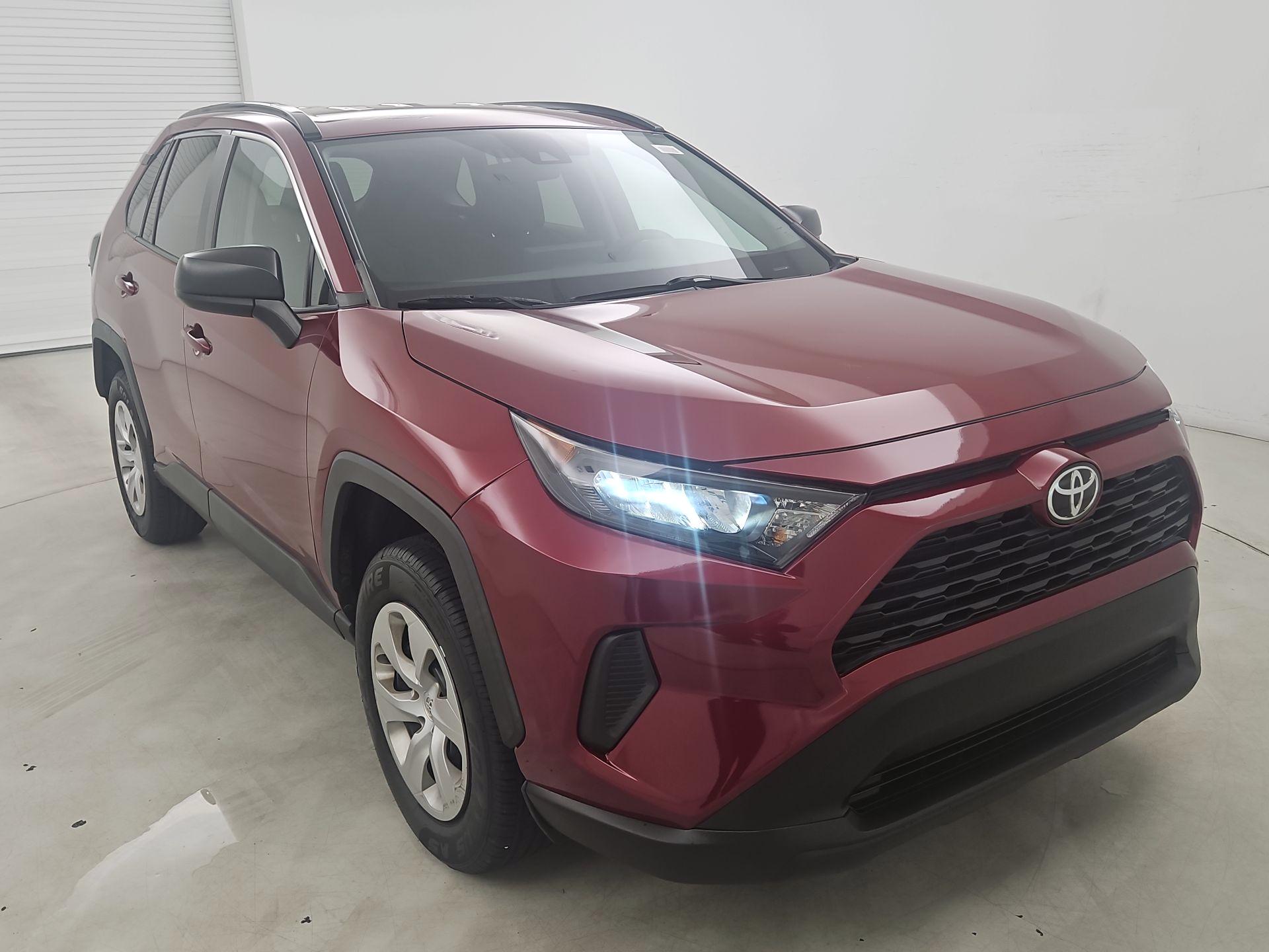 Thumbnail: 2021 Toyota RAV4 - 1
