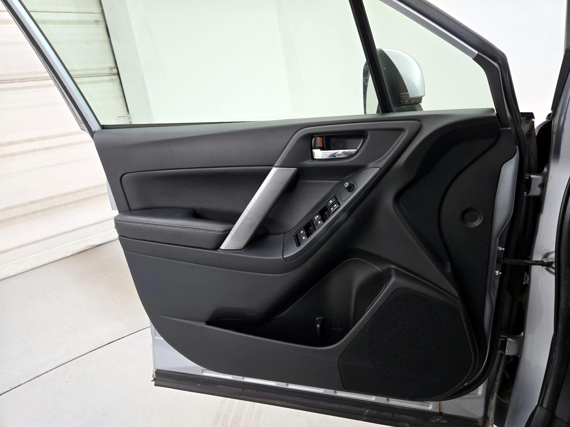 Thumbnail: 2014 Subaru Forester - 12