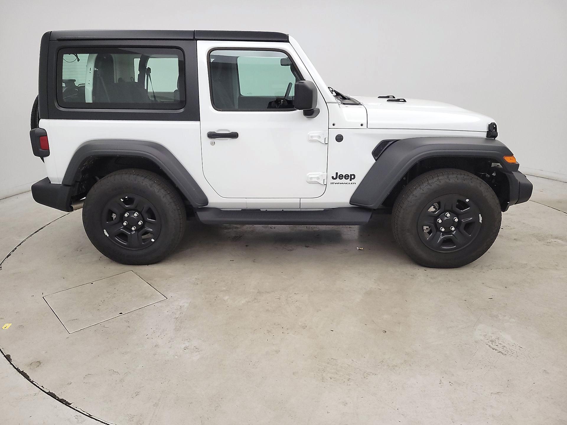 Thumbnail: 2025 Jeep Wrangler - 4