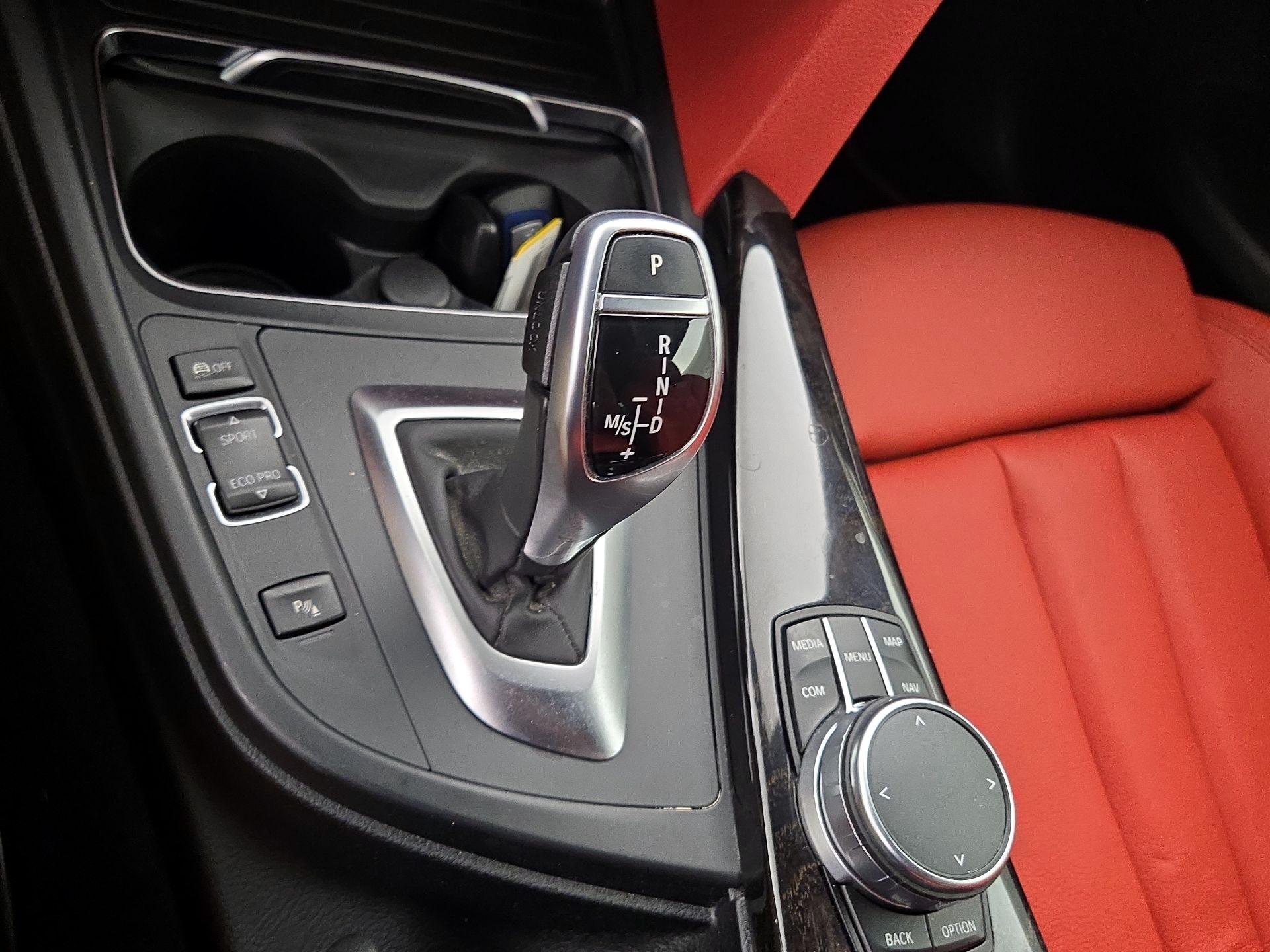 Thumbnail: 2018 BMW 4 Series - 18