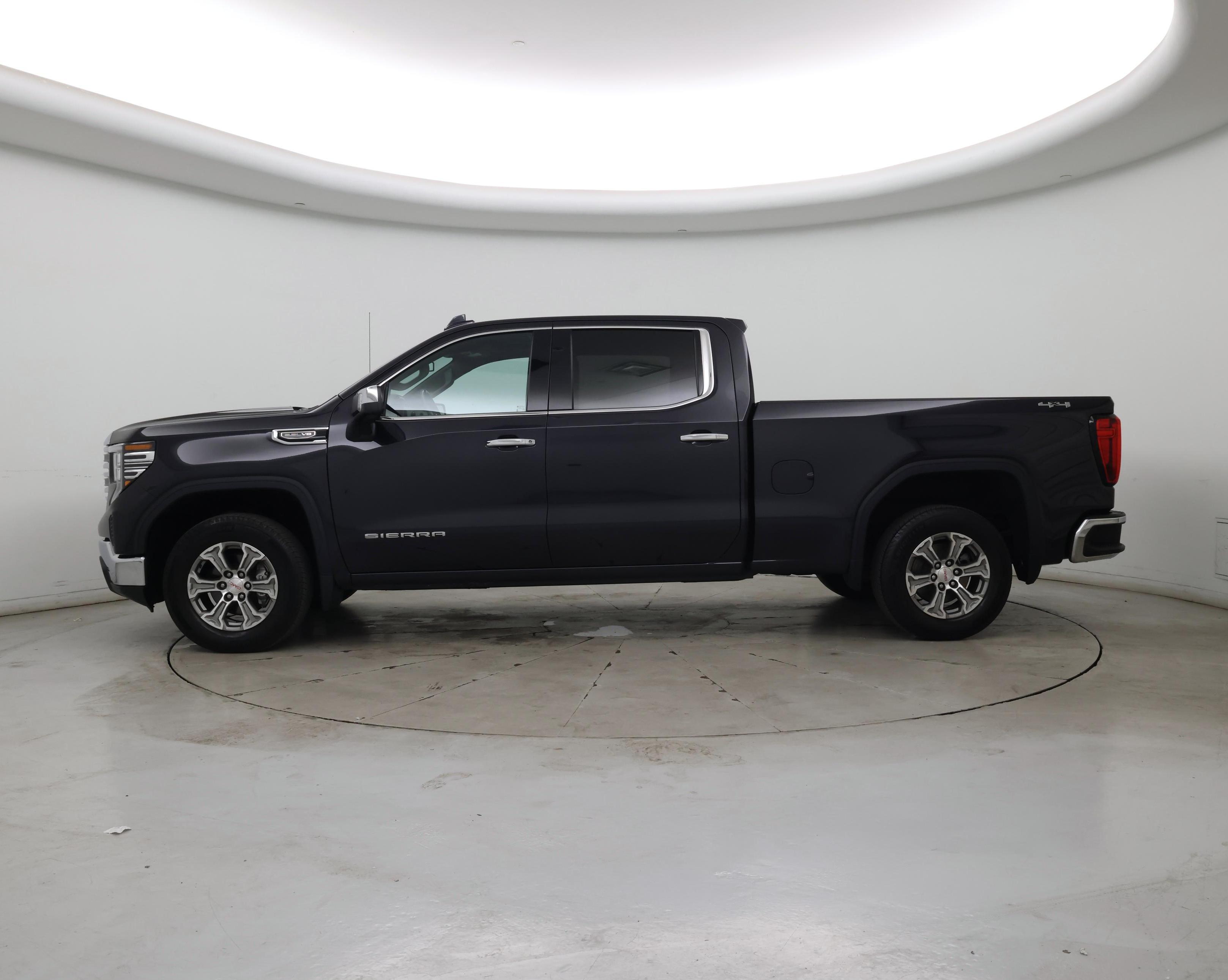 Thumbnail: 2023 GMC Sierra 1500 - 3