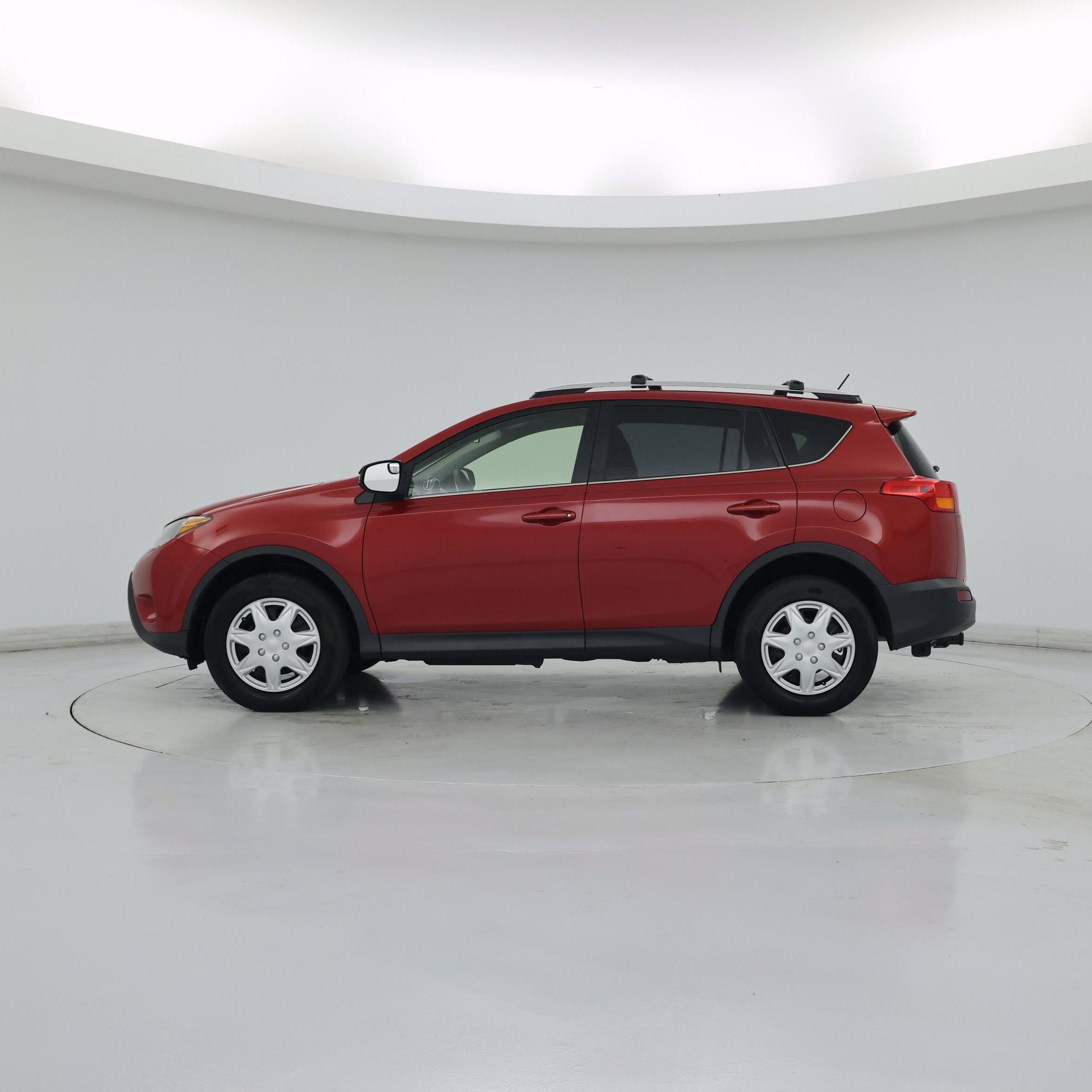 Thumbnail: 2015 Toyota RAV4 - 3