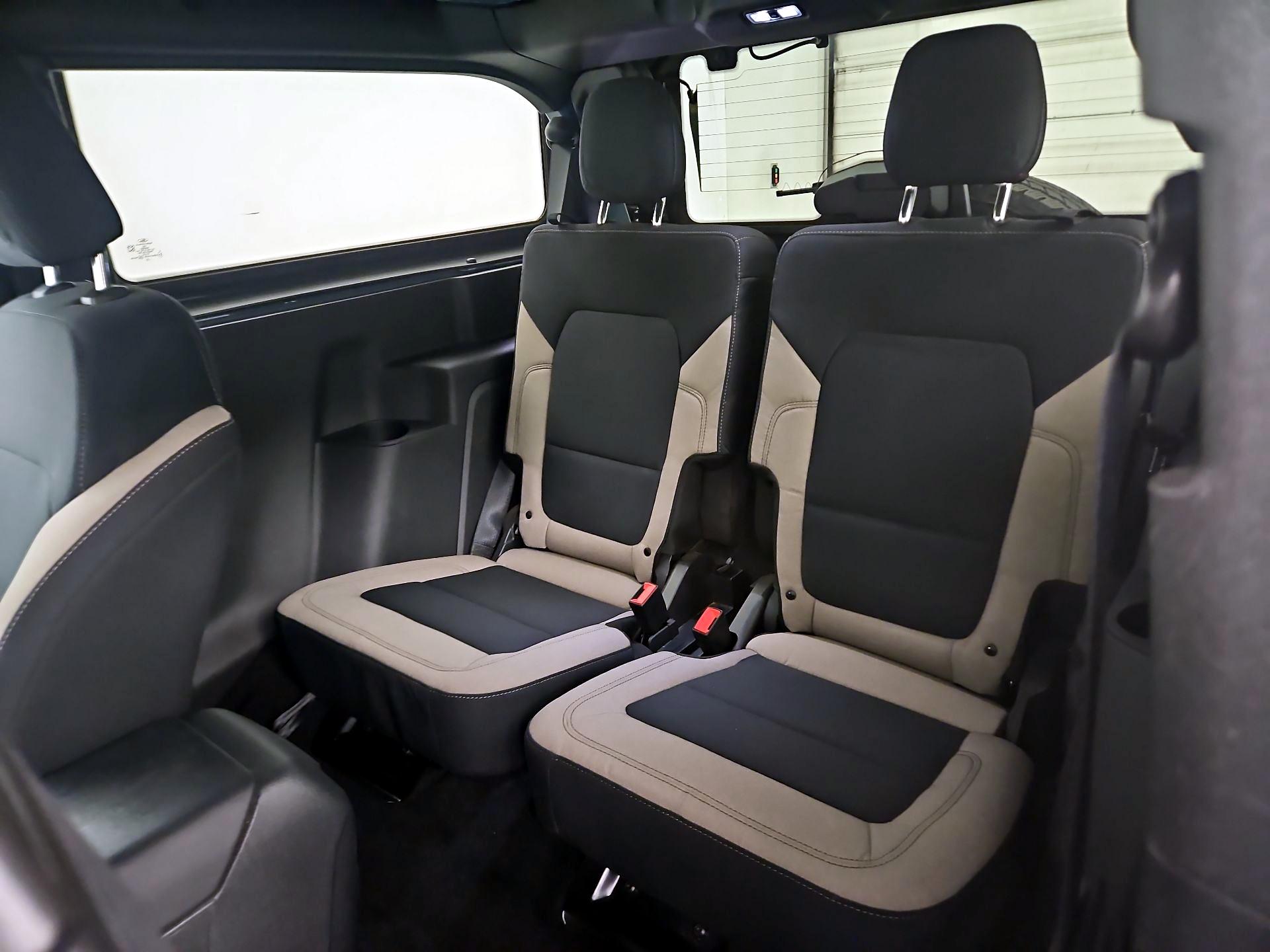 Thumbnail: 2022 Ford Bronco - 19