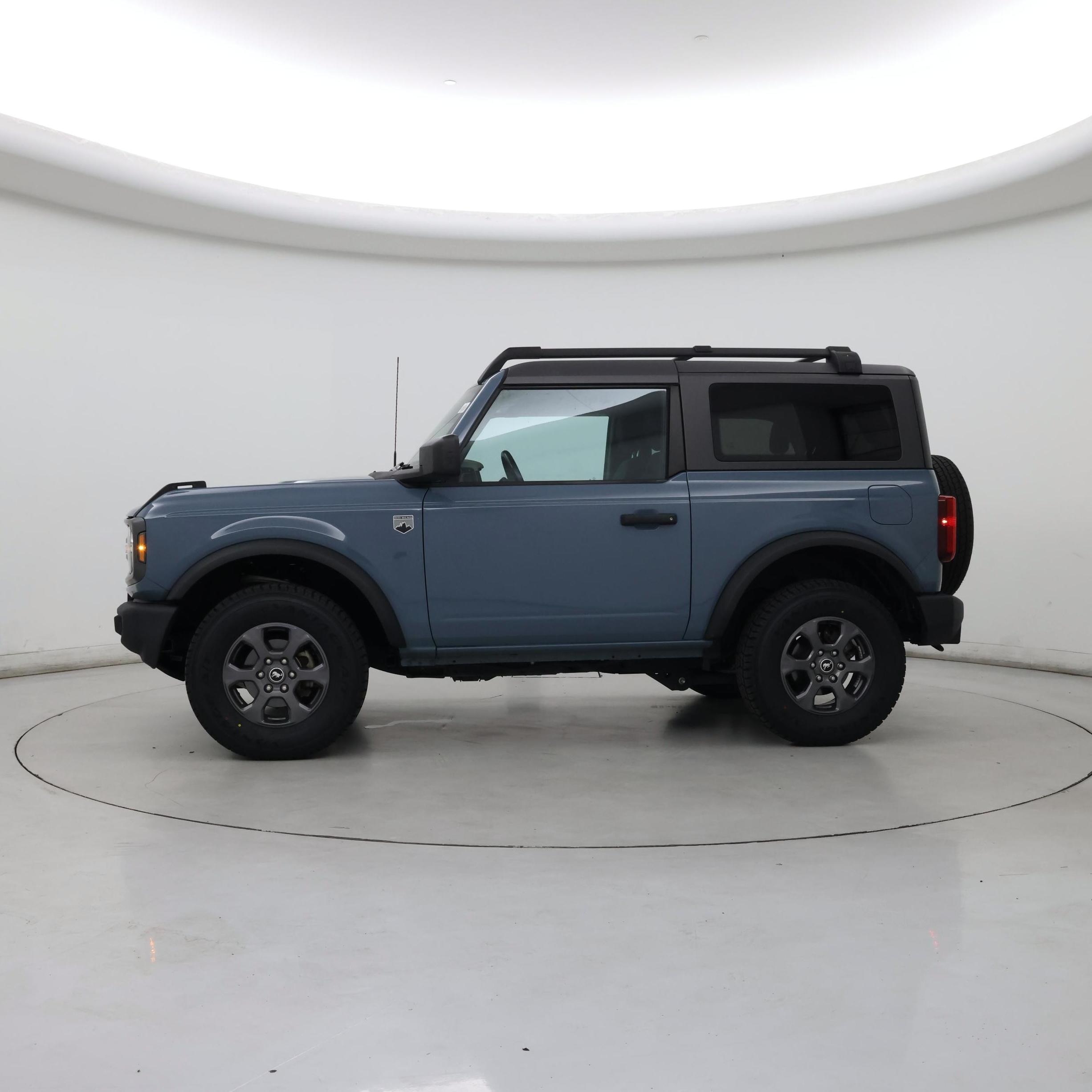 Thumbnail: 2022 Ford Bronco - 3
