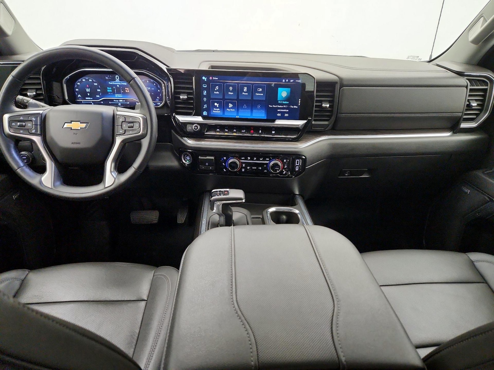2023 Chevrolet Silverado 1500 LTZ - Photo 10