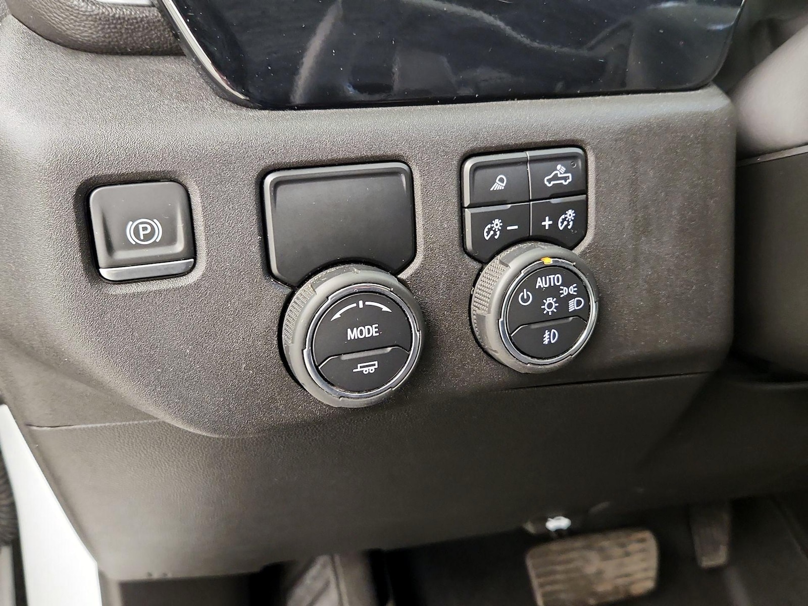 2023 Chevrolet Silverado 1500 LTZ - Photo 14