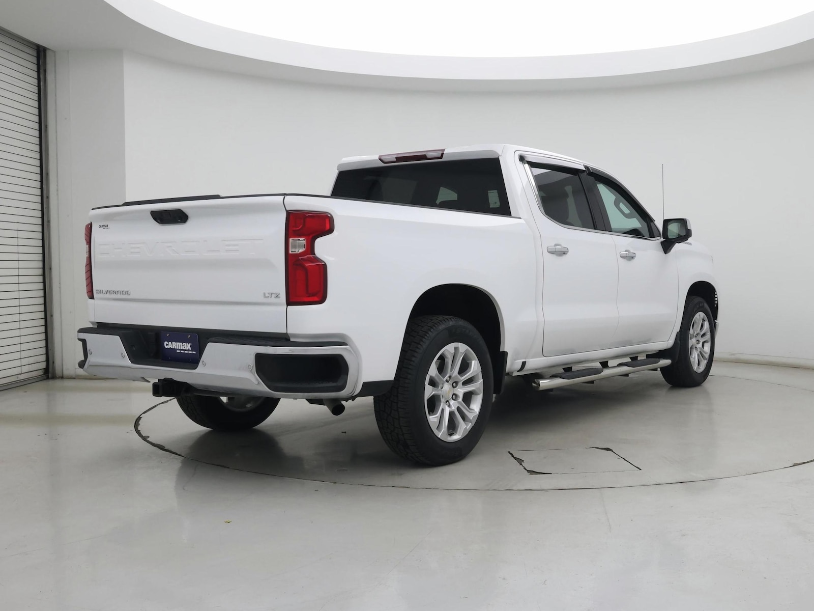 2023 Chevrolet Silverado 1500 LTZ - Photo 9