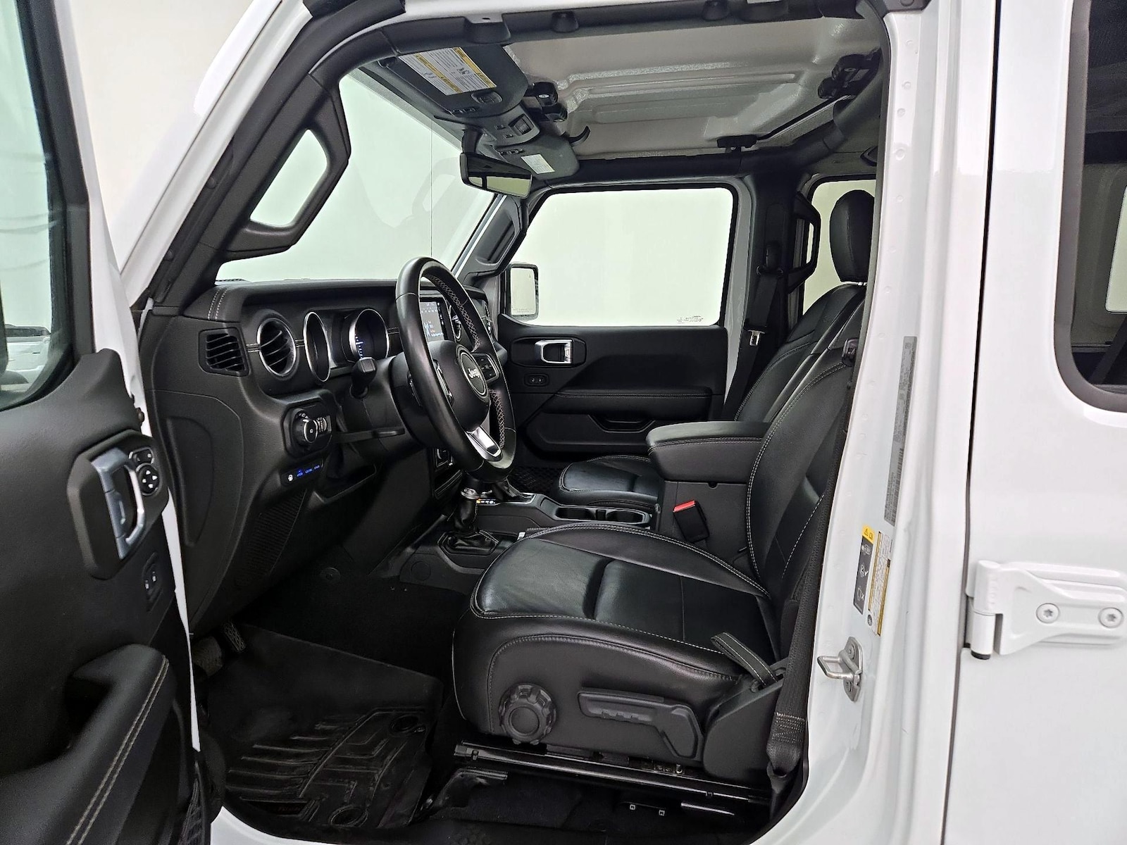 2021 Jeep Wrangler Unlimited Sahara 4XE - Photo 12