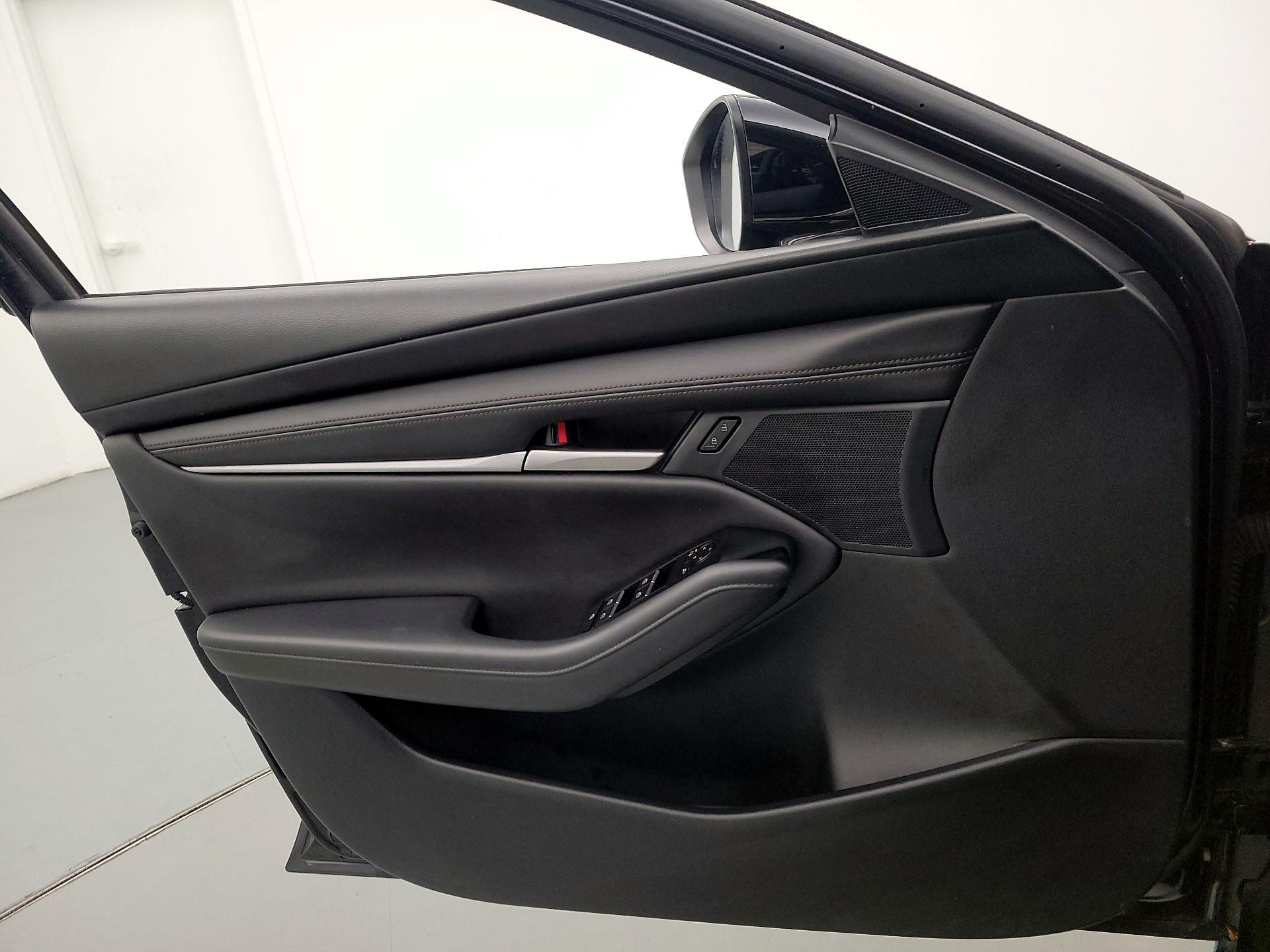 Thumbnail: 2024 Mazda Mazda3 - 12