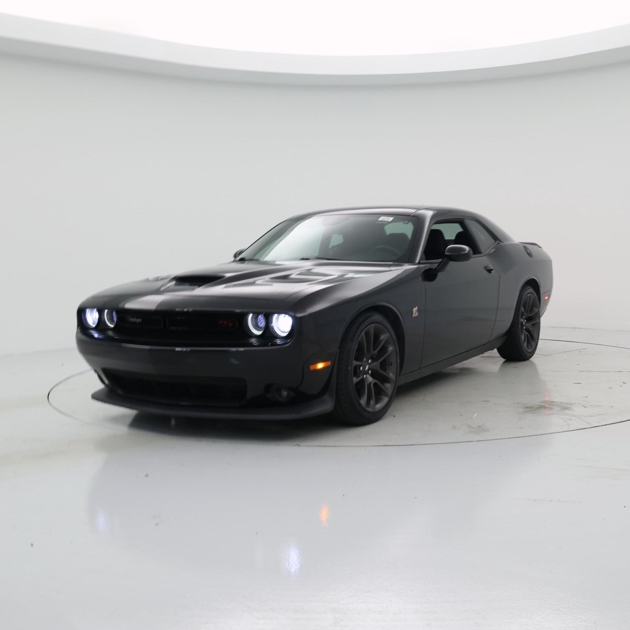 Thumbnail: 2021 Dodge Challenger - 4