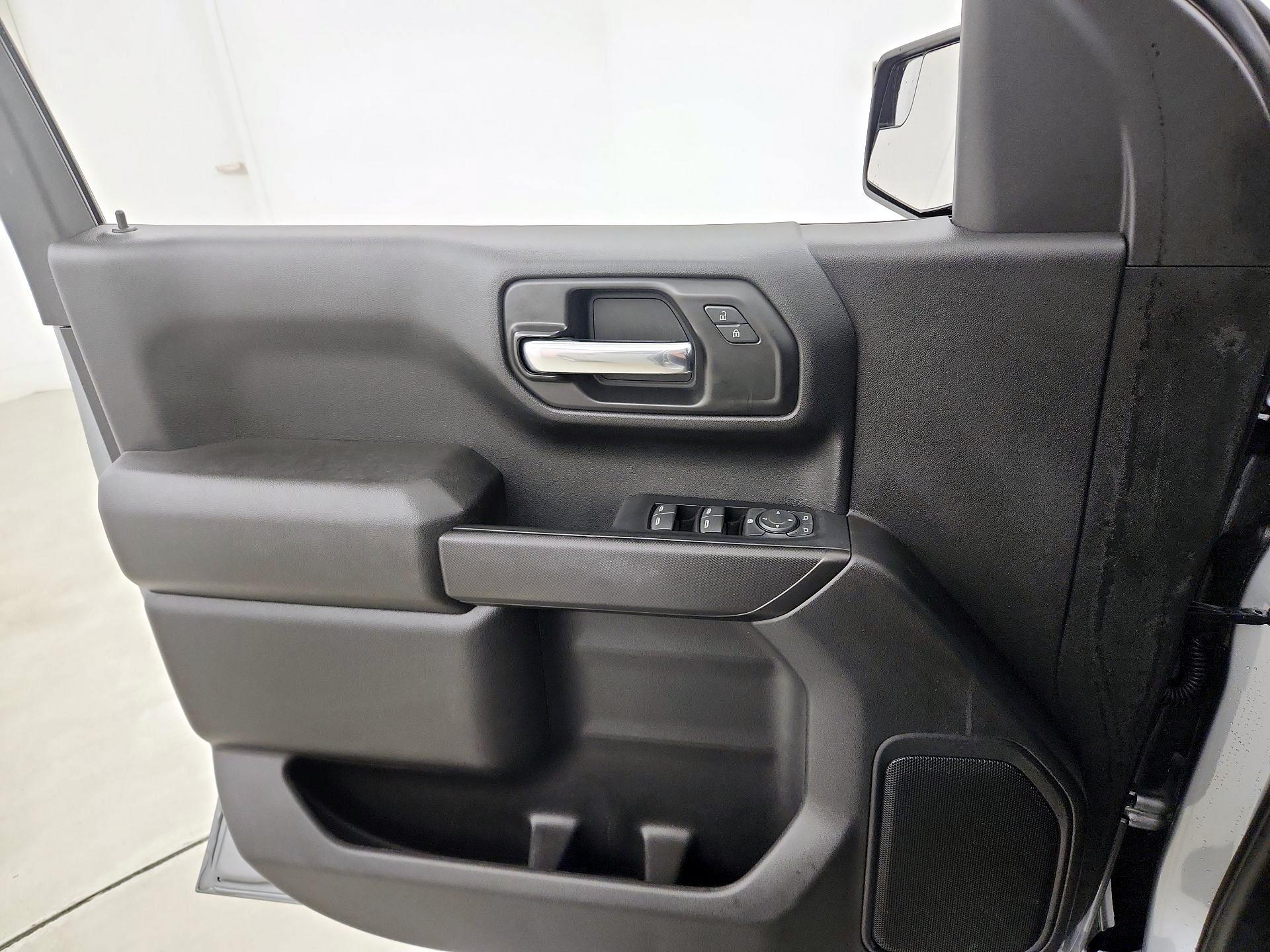 Thumbnail: 2023 Chevrolet Silverado 1500 - 12