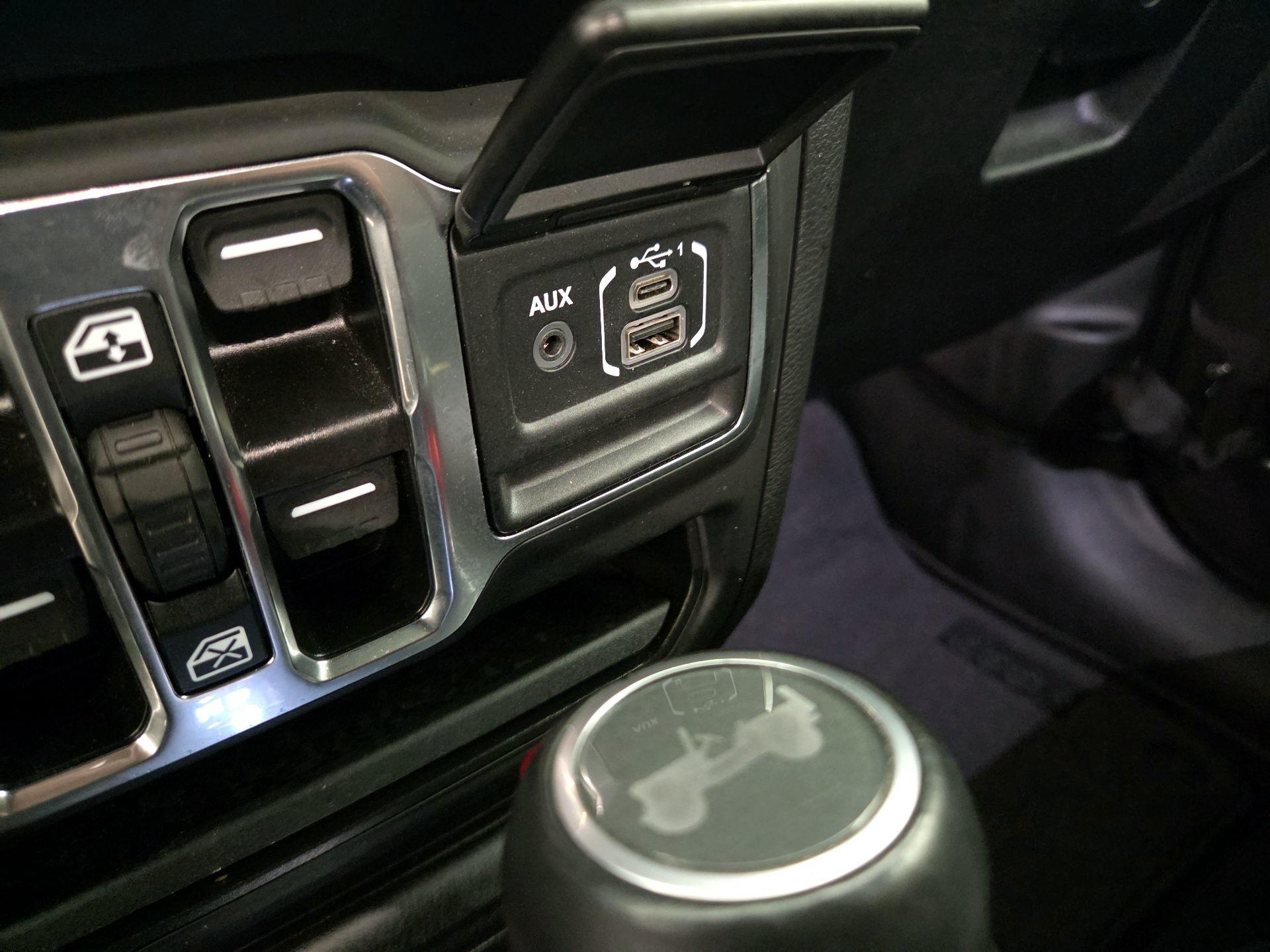 Thumbnail: 2023 Jeep Wrangler - 18