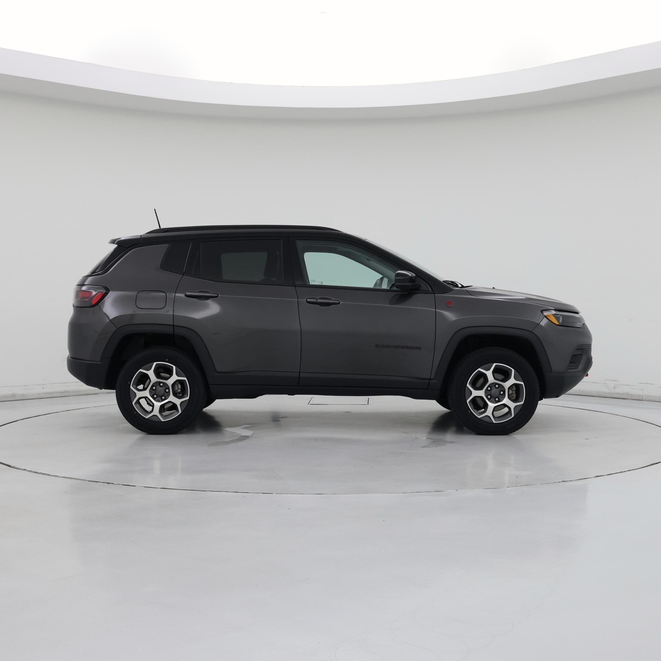 Thumbnail: 2022 Jeep Compass - 7
