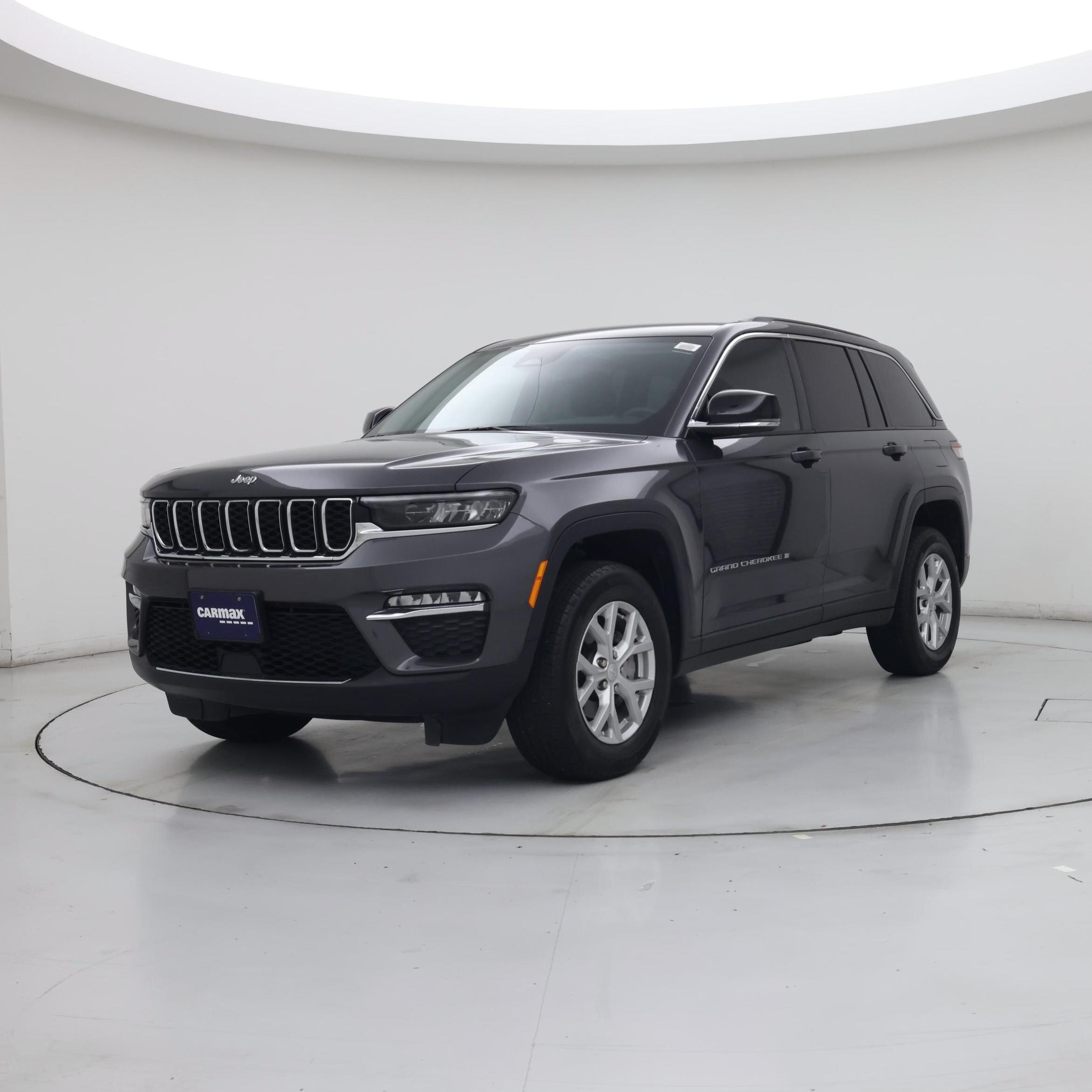Thumbnail: 2023 Jeep Grand Cherokee - 4