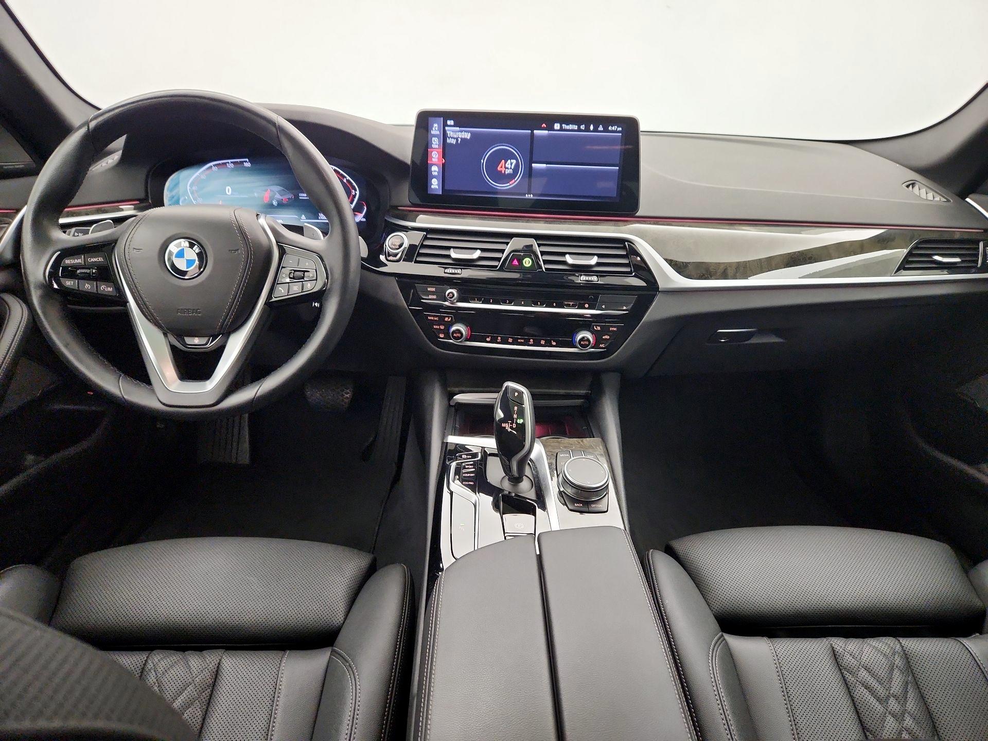 Thumbnail: 2023 BMW 5 Series - 9