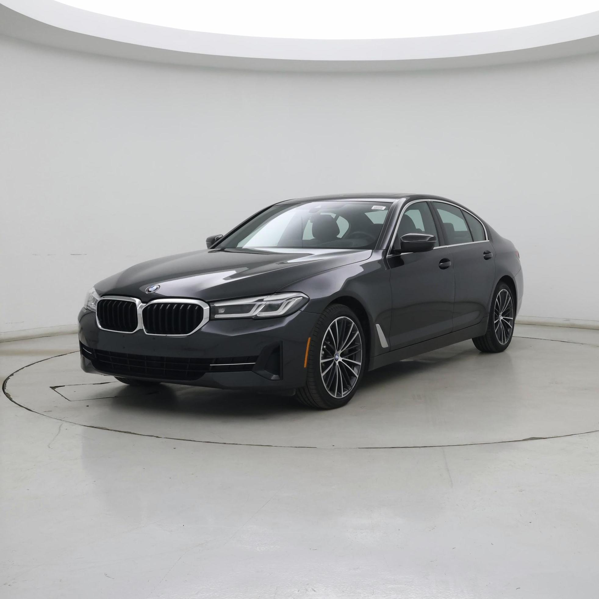 Thumbnail: 2023 BMW 5 Series - 4