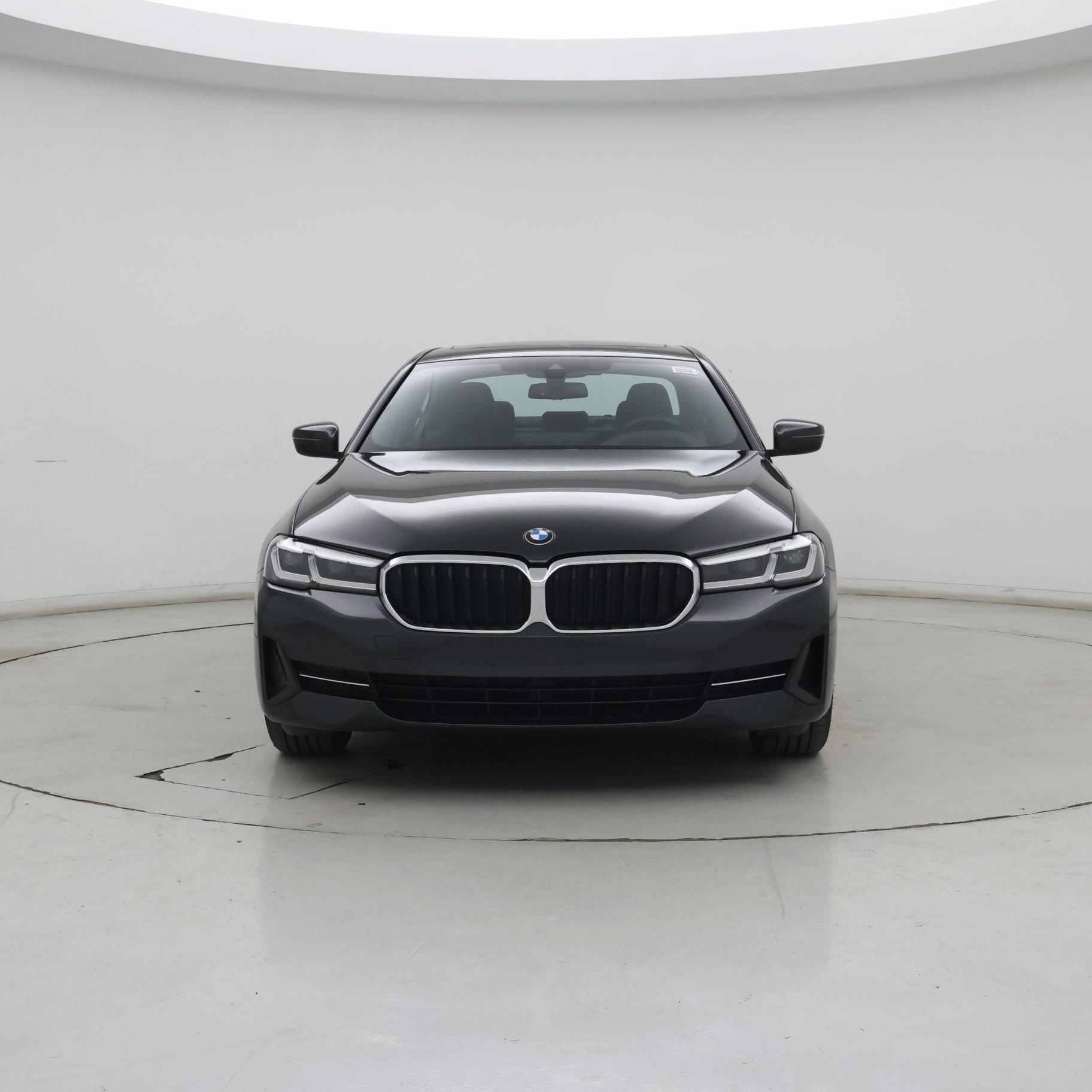 Thumbnail: 2023 BMW 5 Series - 5