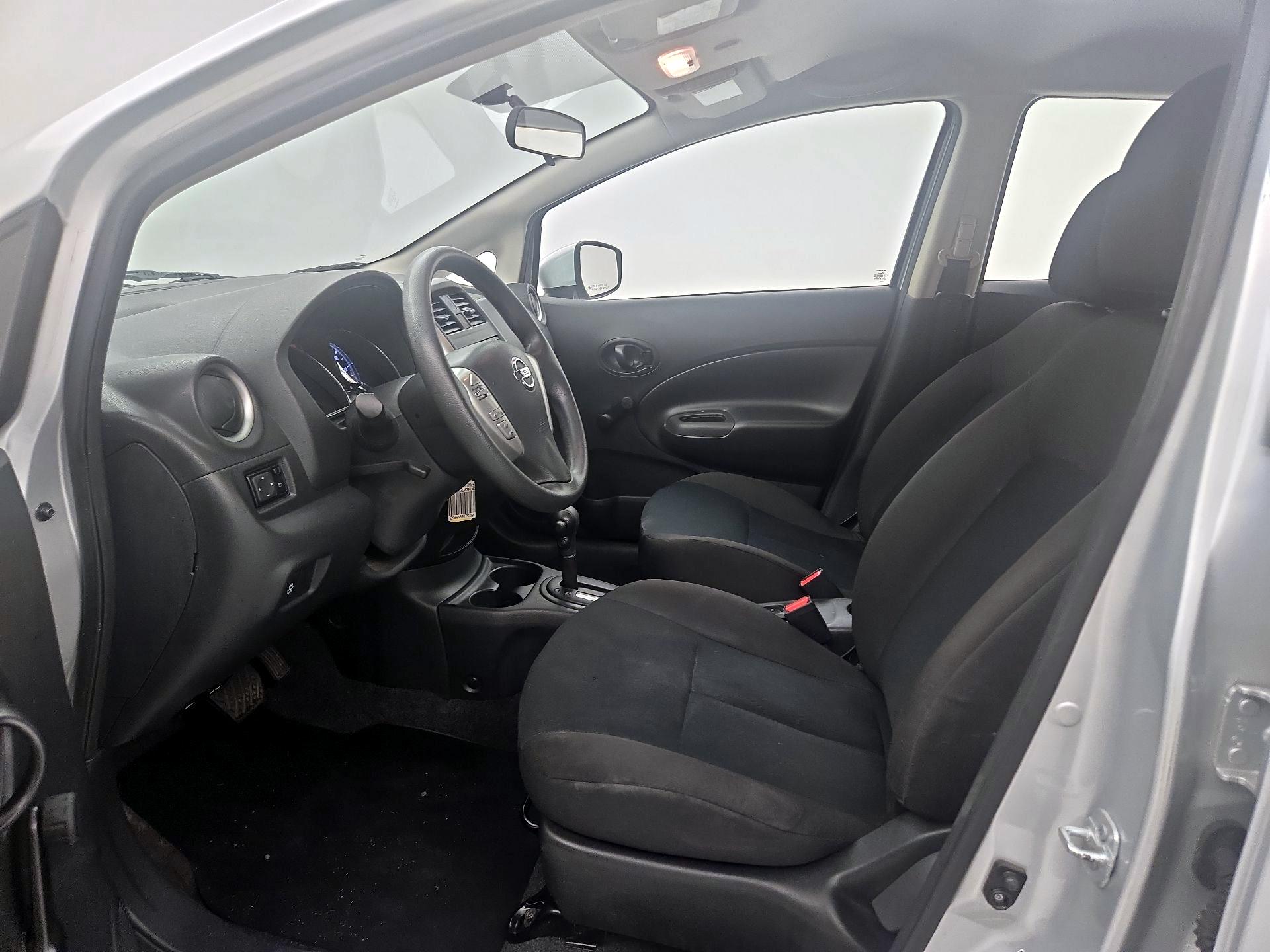 Thumbnail: 2015 Nissan Versa Note - 11