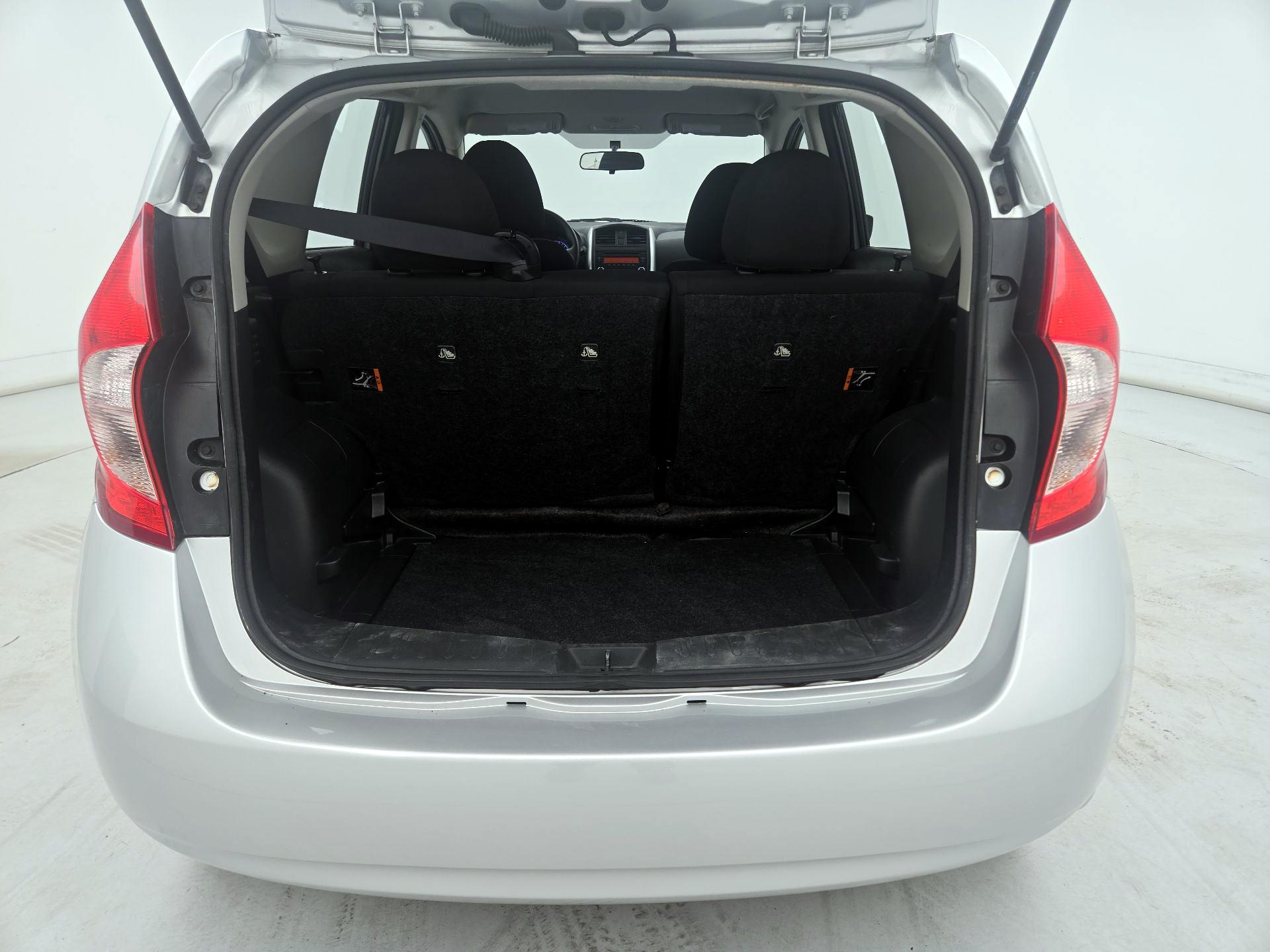 Thumbnail: 2015 Nissan Versa Note - 19