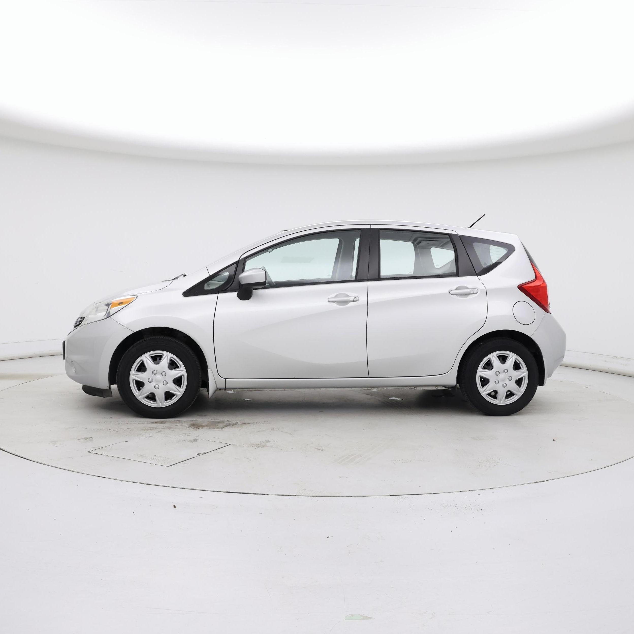 Thumbnail: 2015 Nissan Versa Note - 3