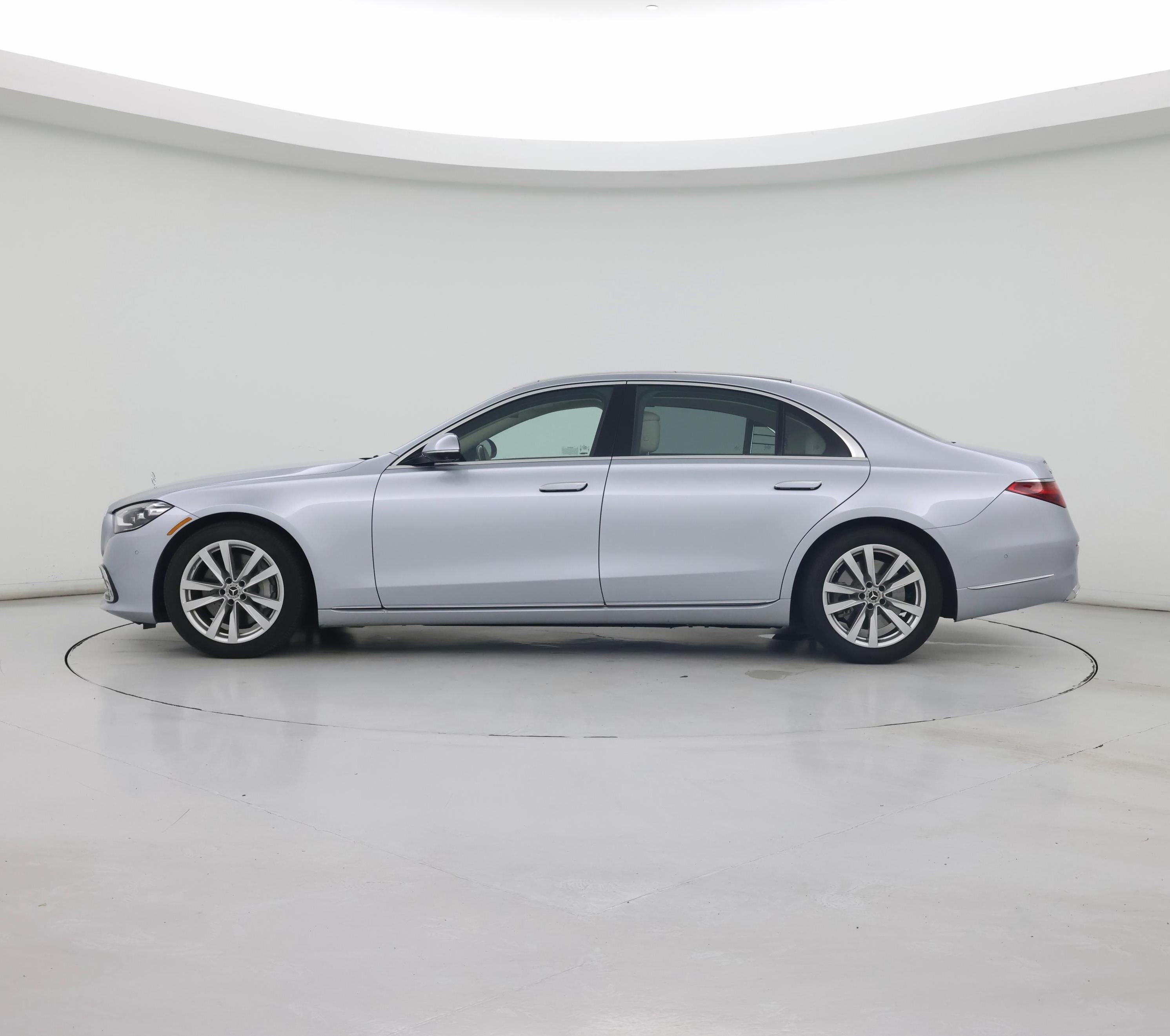 Thumbnail: 2026 Mercedes-Benz S-Class - 3