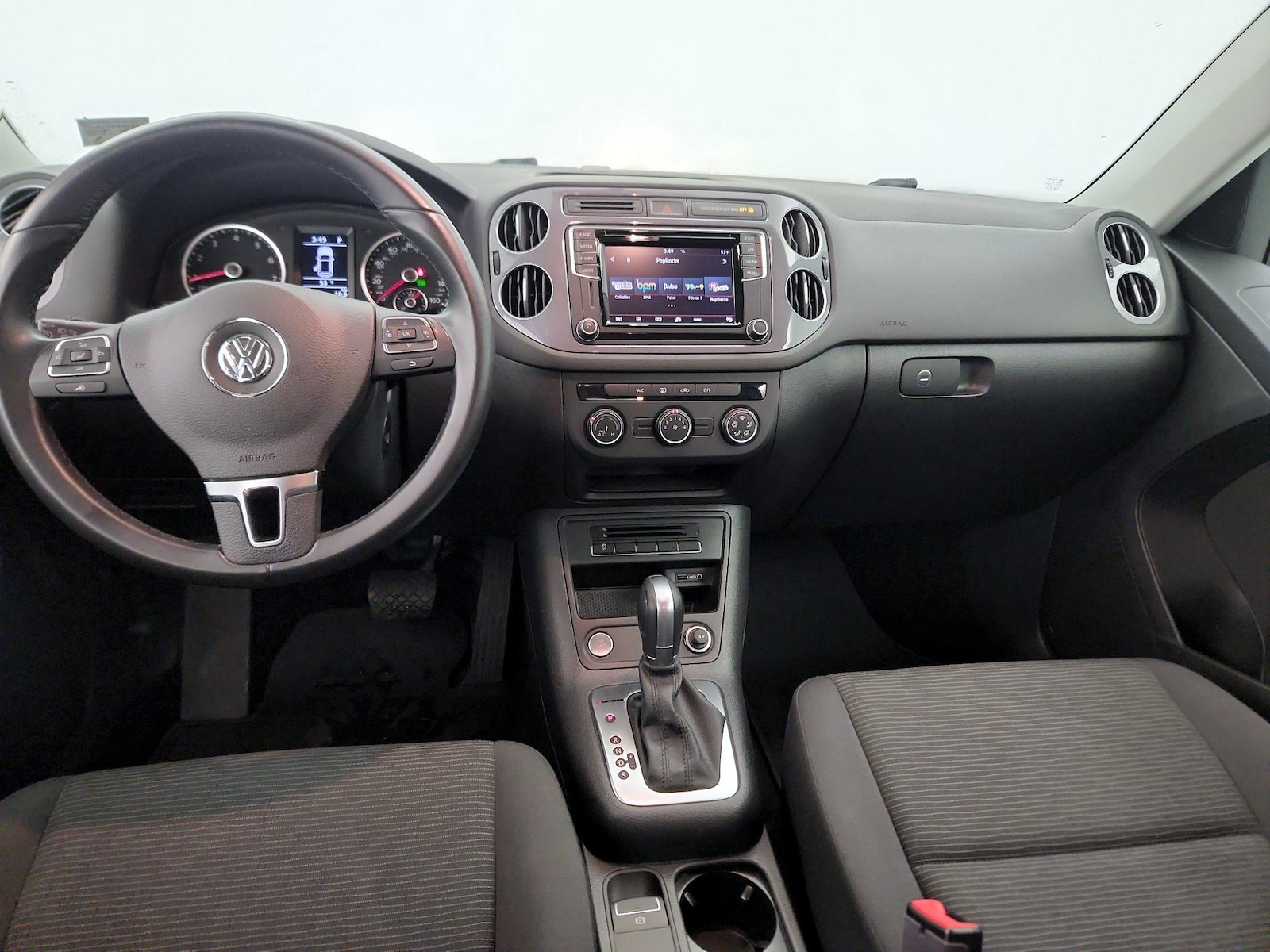 2017 Volkswagen Tiguan Limited Base - Photo 10