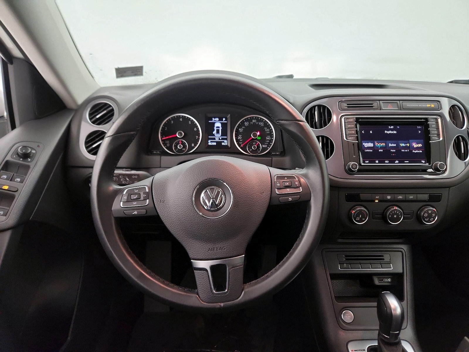 2017 Volkswagen Tiguan Limited Base - Photo 11