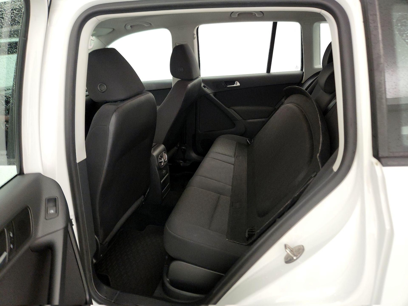 2017 Volkswagen Tiguan Limited Base - Photo 17