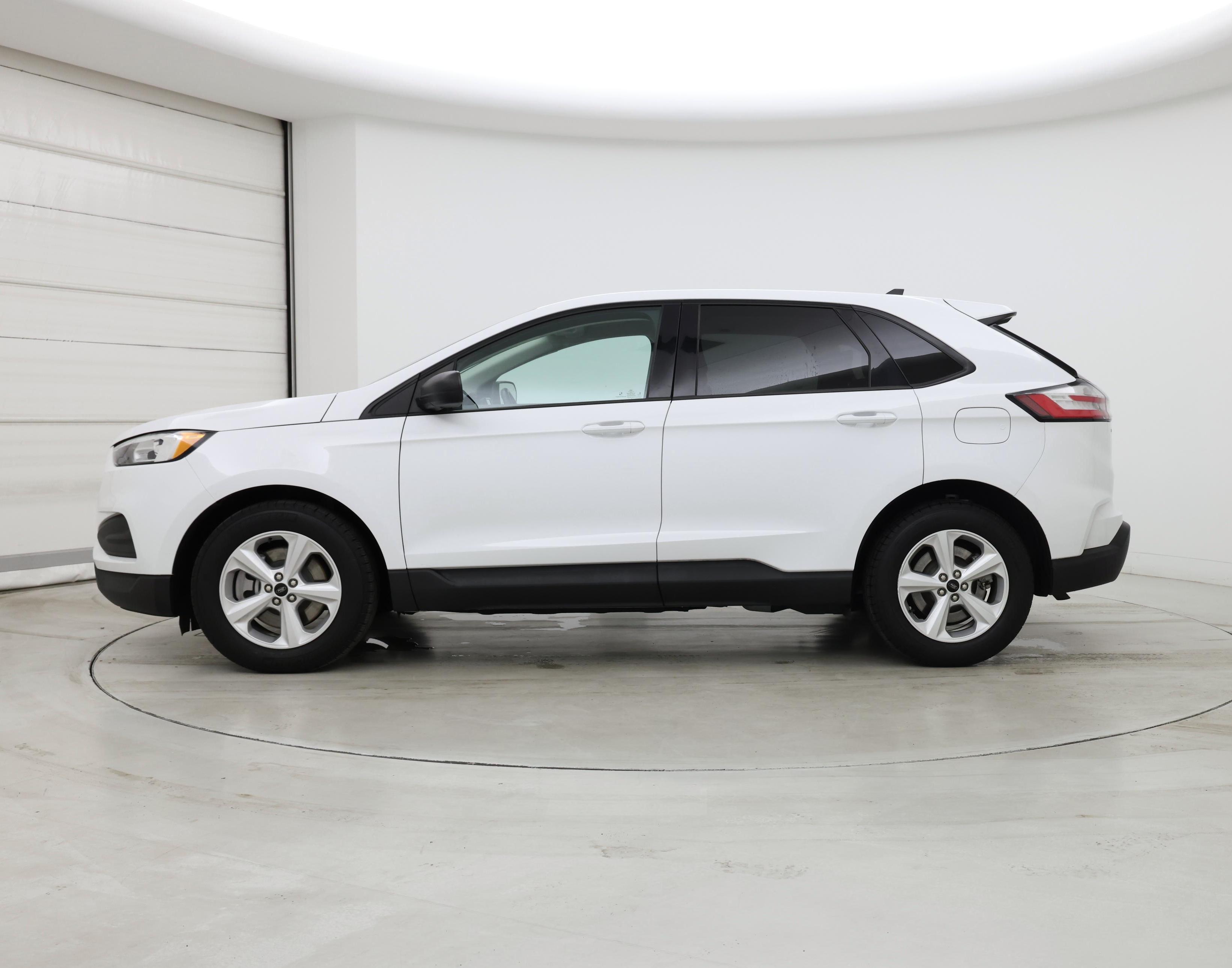 Thumbnail: 2023 Ford Edge - 3