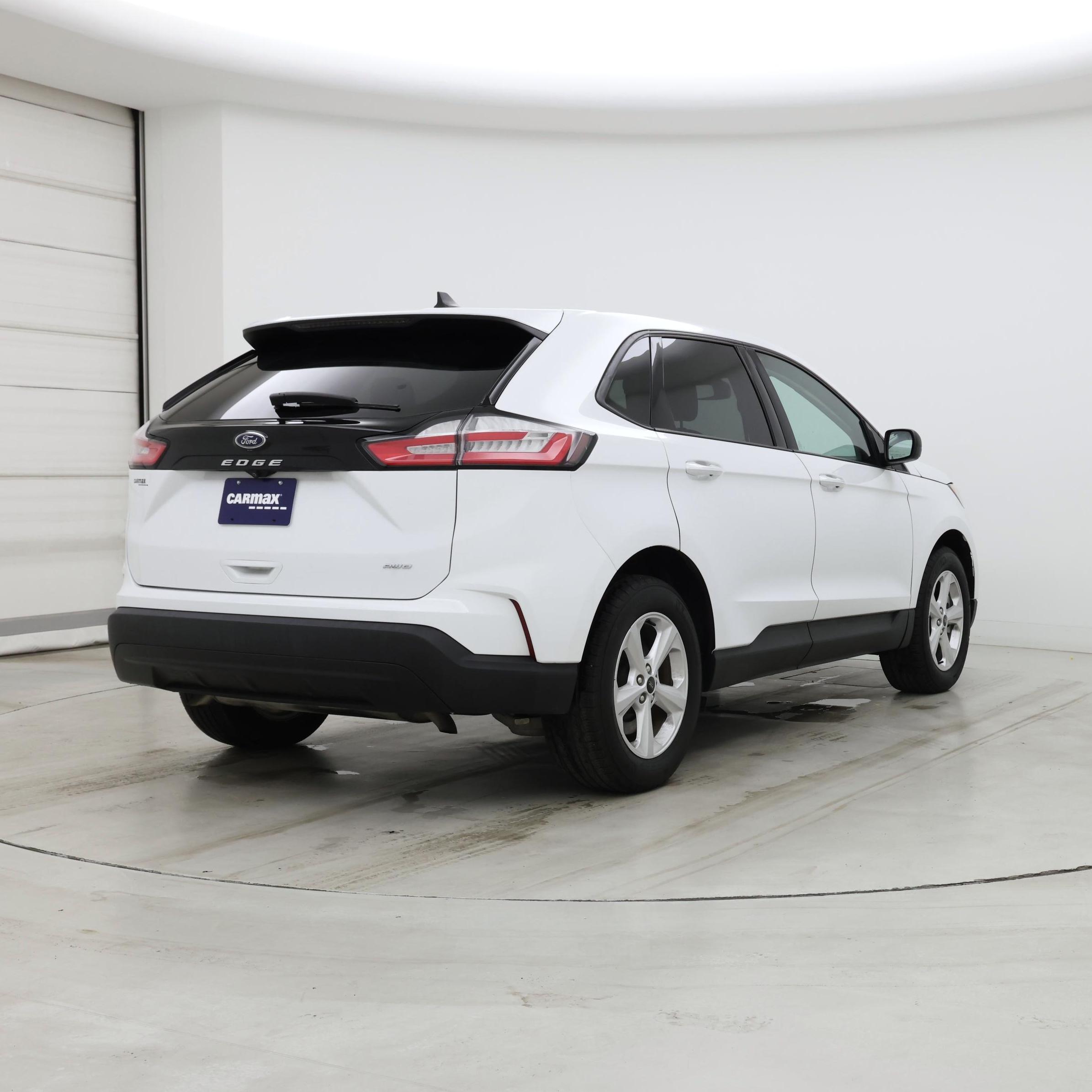 Thumbnail: 2023 Ford Edge - 8
