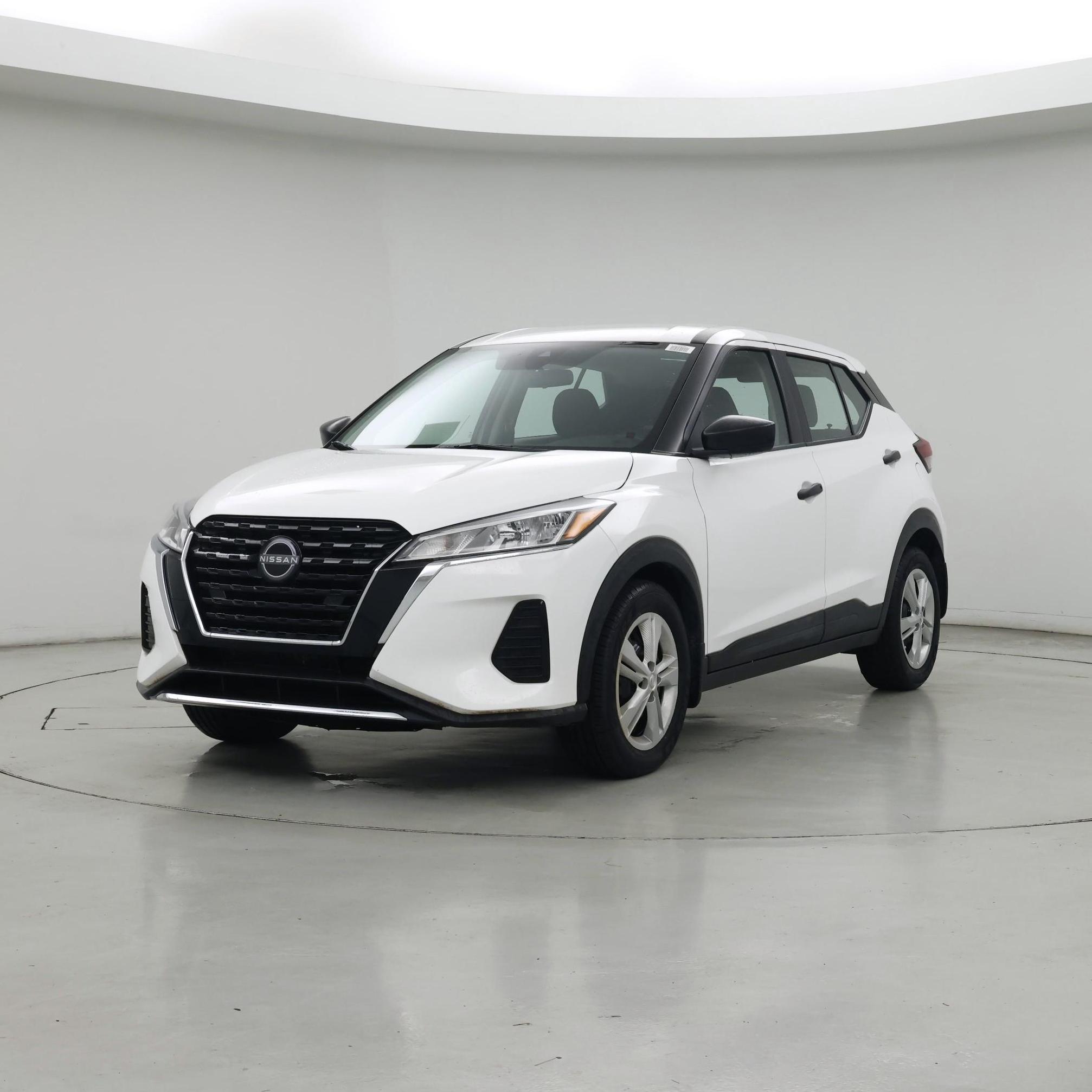 Thumbnail: 2022 Nissan Kicks - 4