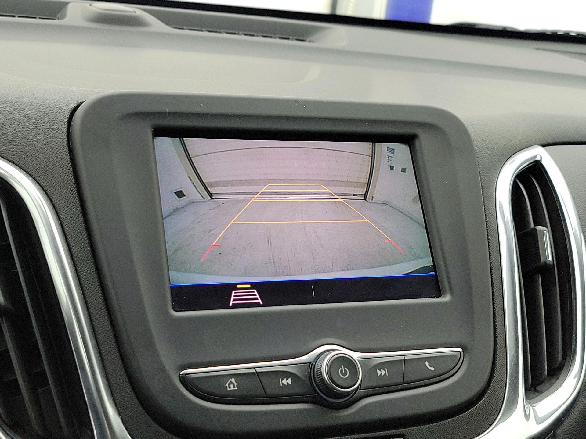 Thumbnail: 2021 Chevrolet Equinox - 14