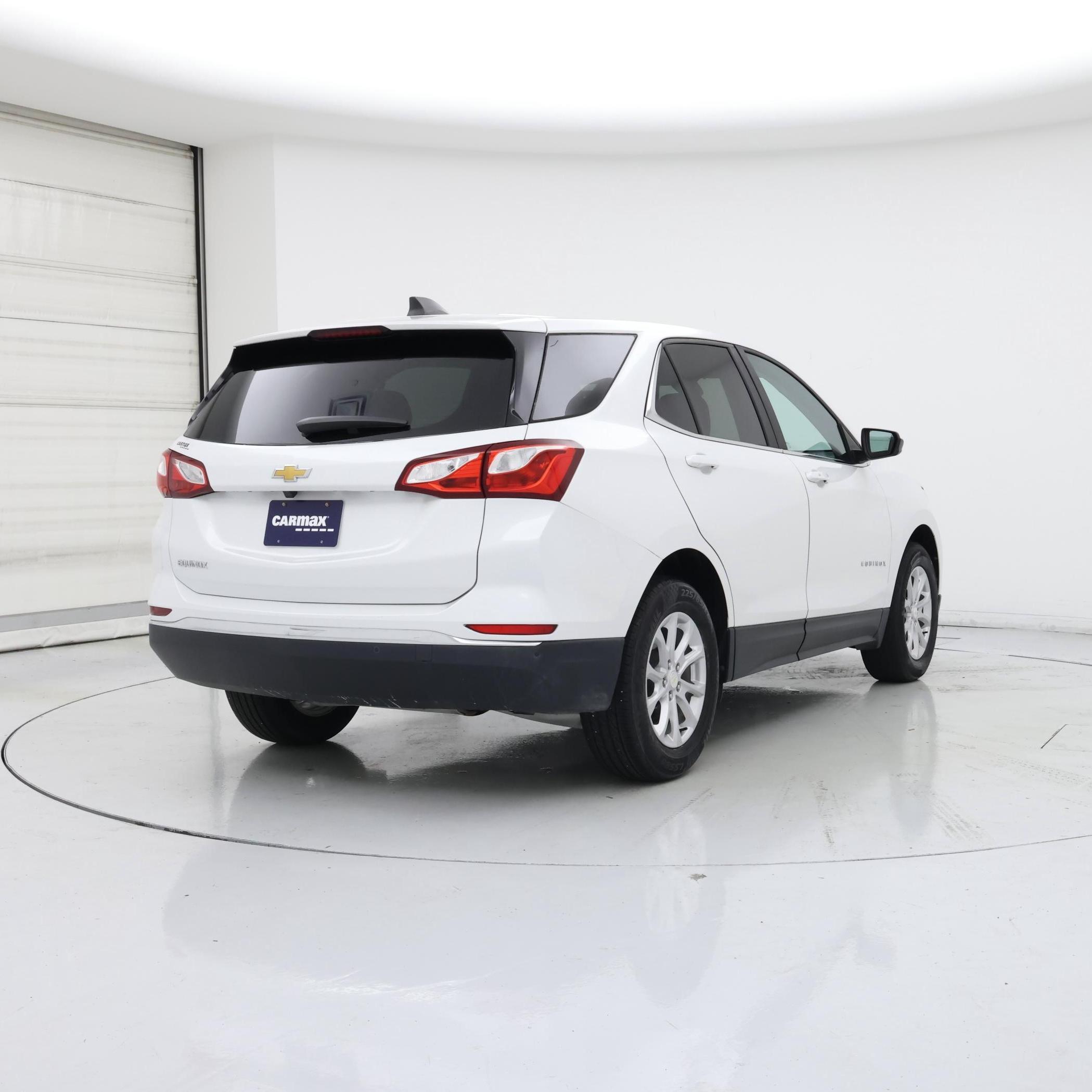Thumbnail: 2021 Chevrolet Equinox - 8